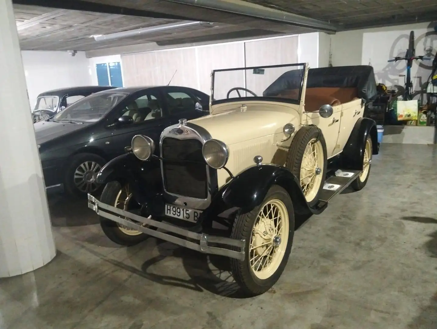 Ford Model A PHAETON DE LUXE Beige - 1