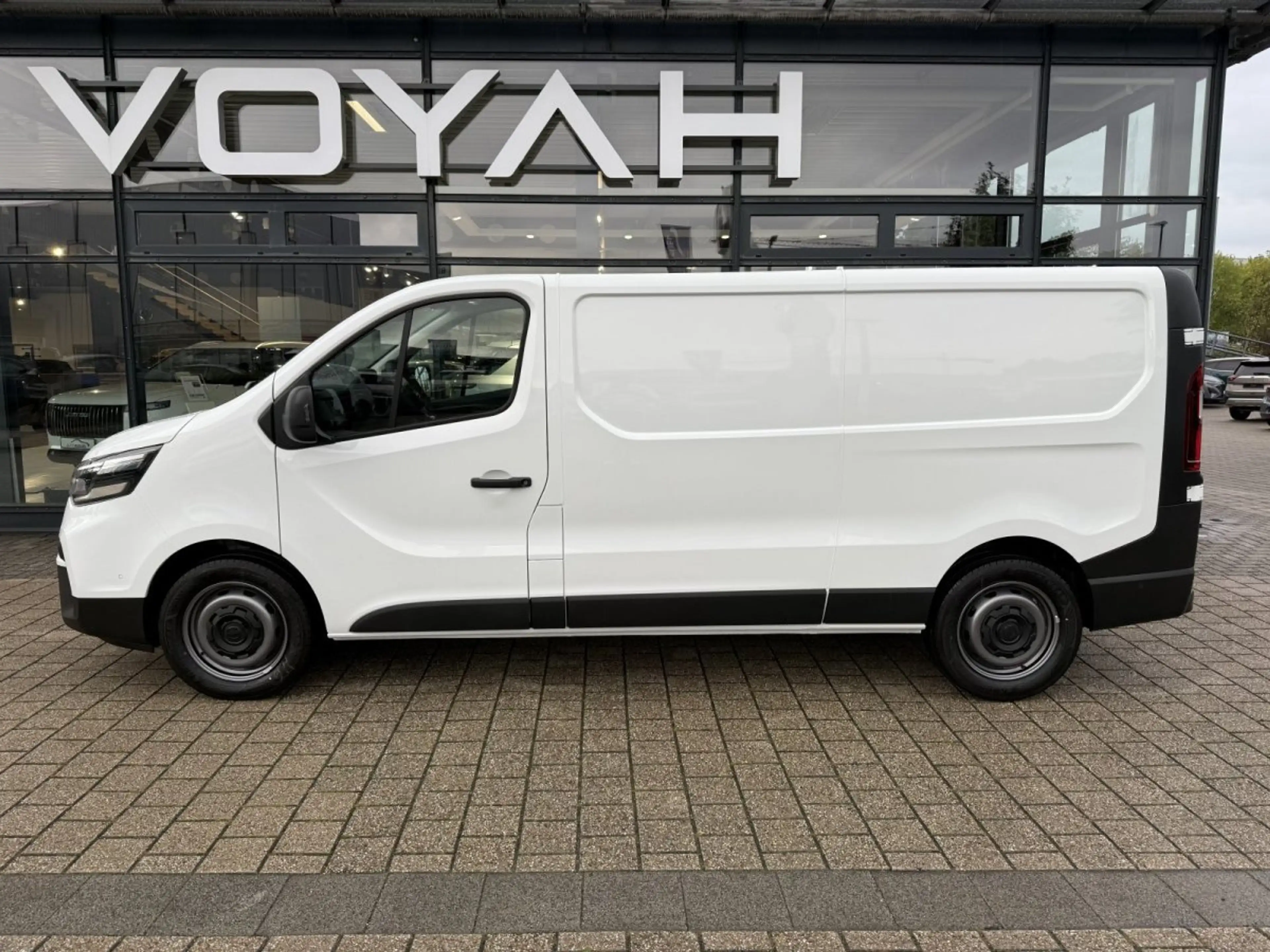 Nissan Primastar L2H1 3,0t*N-Connecta*LRB*270Grad* — photo 2