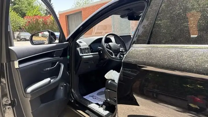 BYD Seal U DM-i COMFORT 2025, foto 17