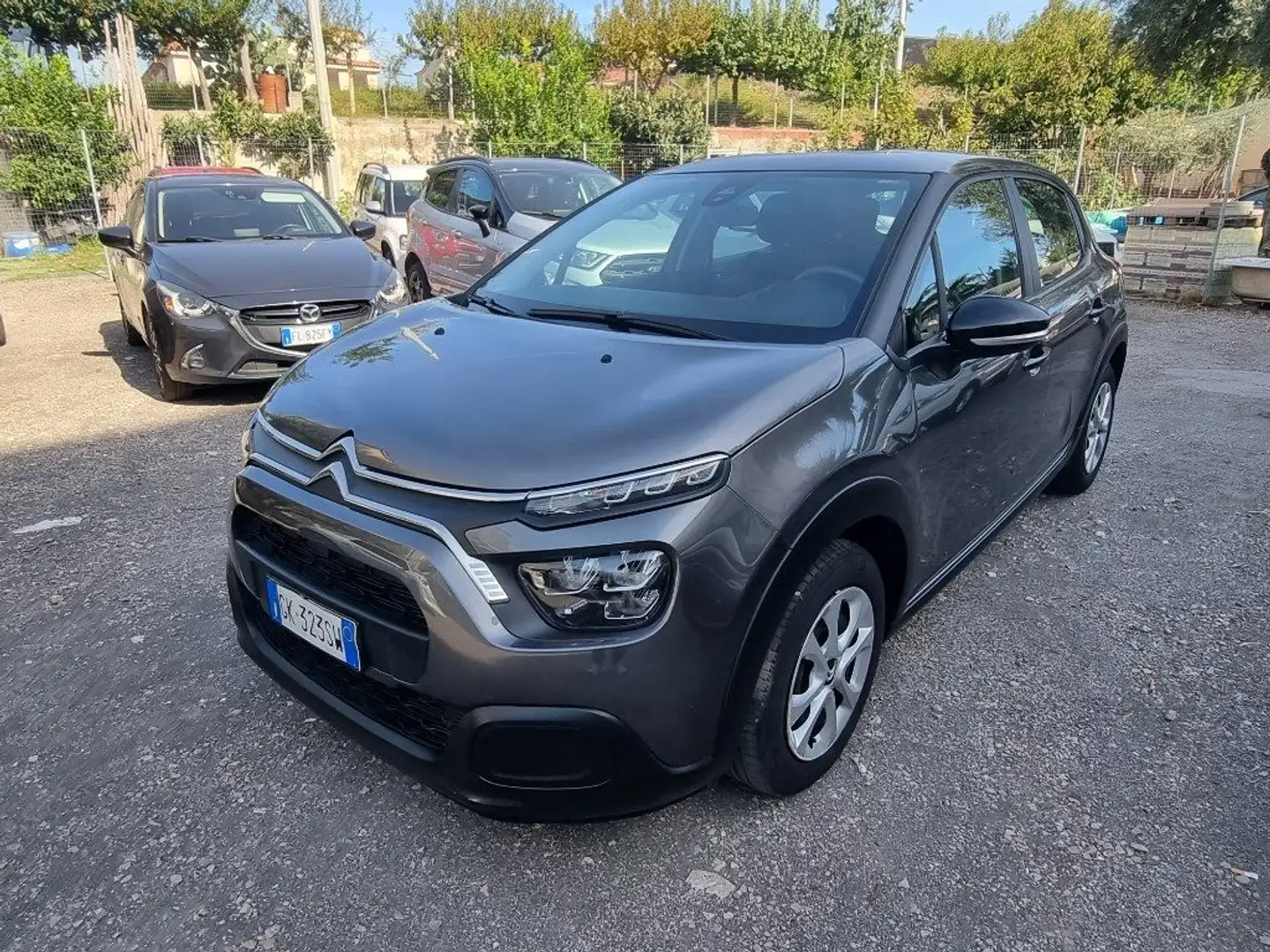 Citroen C3 PureTech 83 S&S Feel gpl Gris - 2