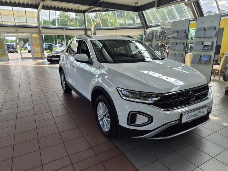 Volkswagen T-Roc 1.0 TSI OPF Life — photo 2