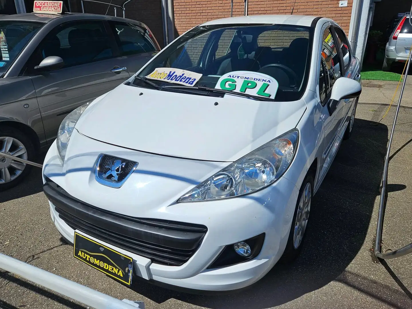 Peugeot 207 207 3p 1.4 8v Gpl (BOMBOLE VALIDA 2033) Bianco - 1
