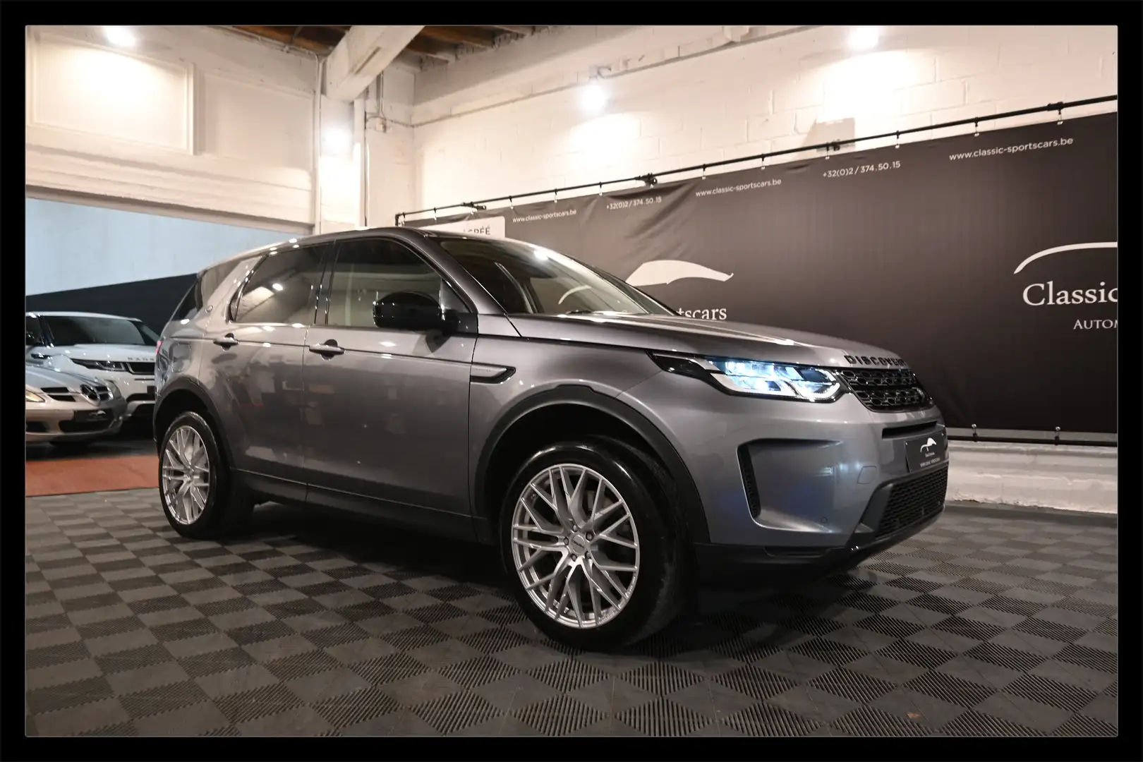 Land Rover Discovery Sport 2.0 TD4 EURO 6d / CAMERA / CARPLAY / GPS NAVI !! Grau - 1