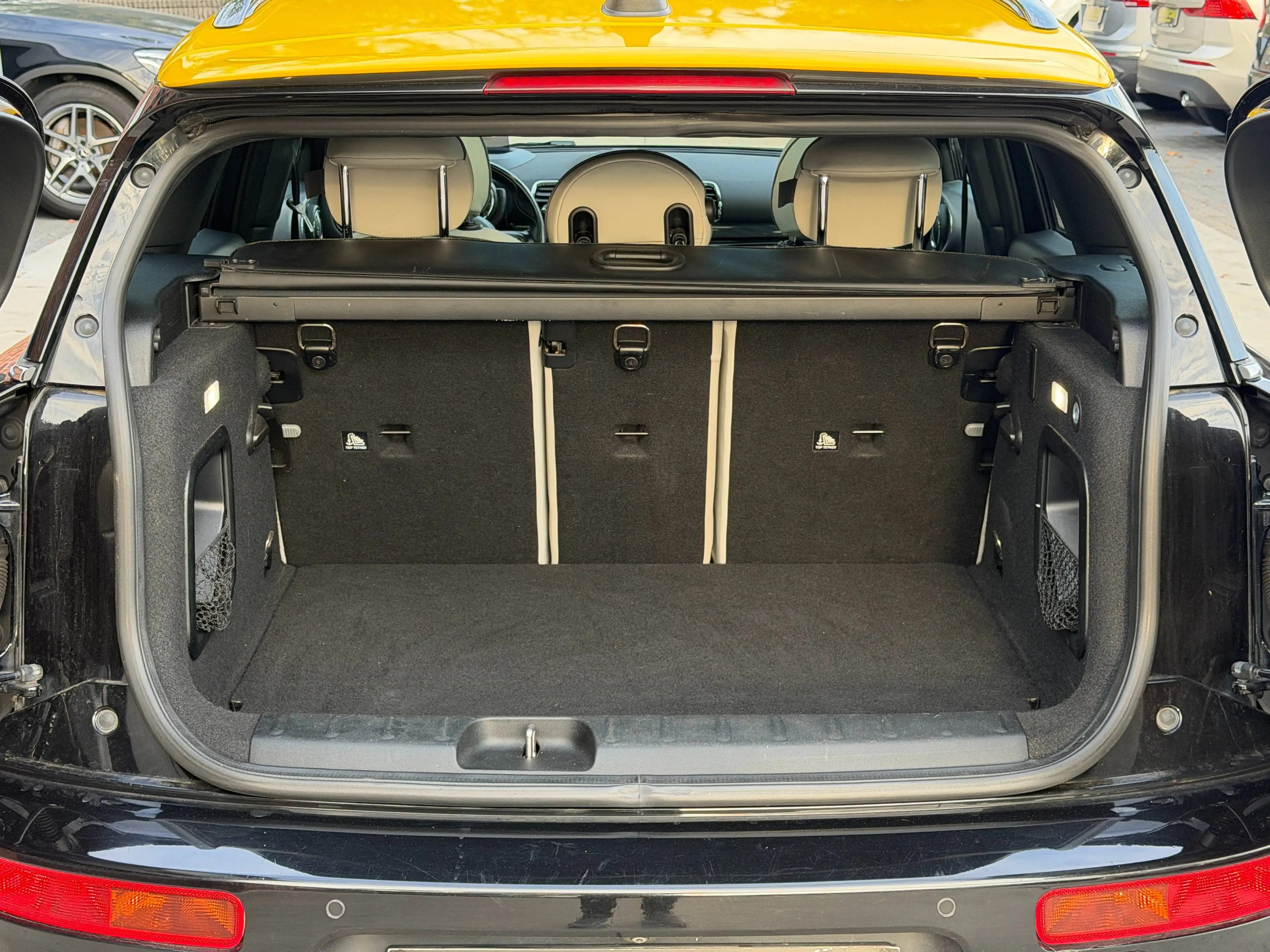 MINI Cooper D Clubman Caméra - H&K - Toit ouvrant - Sg chauff - Affichage tête haute — photo 13