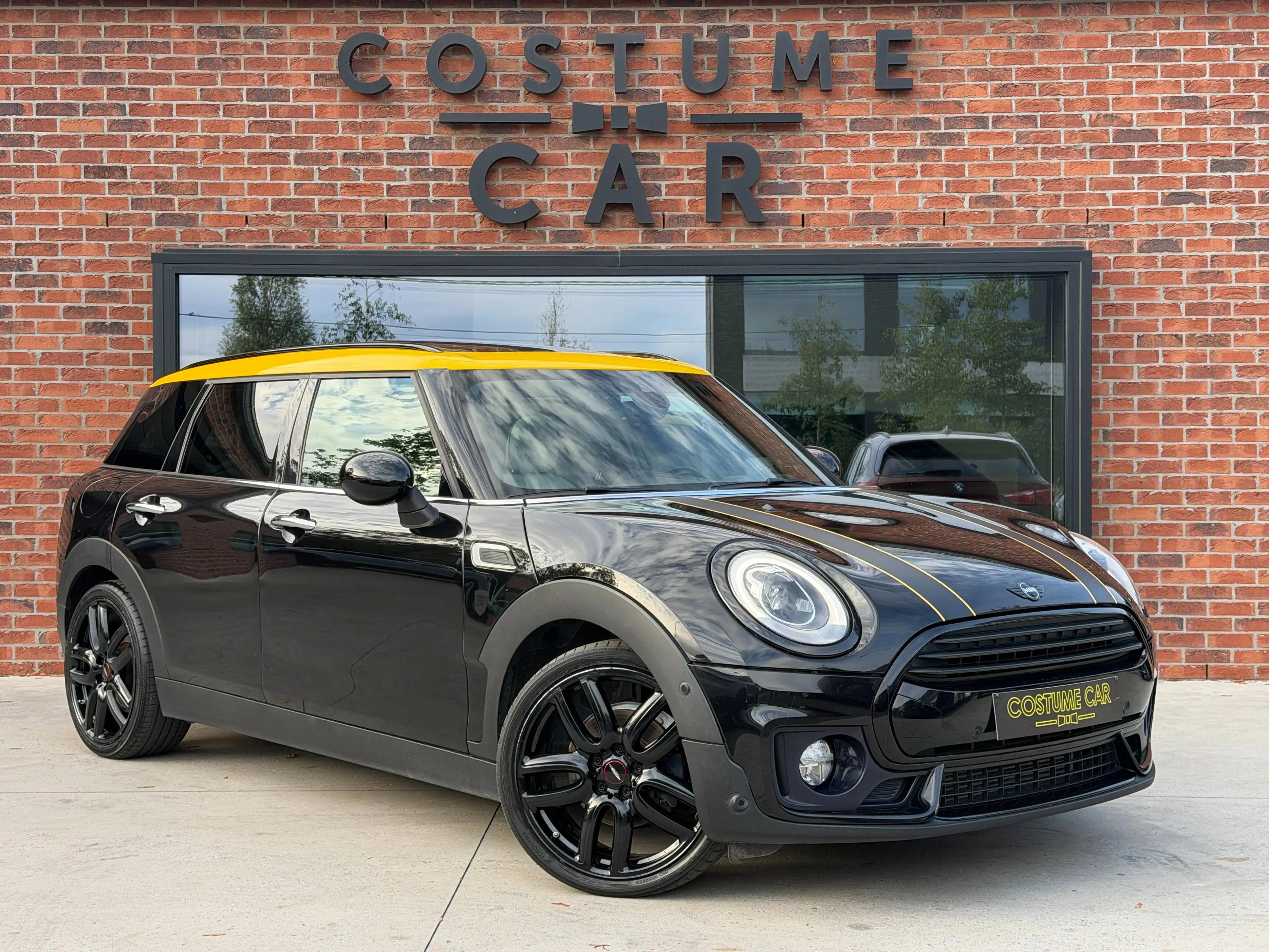 MINI Cooper D Clubman Caméra - H&K - Toit ouvrant - Sg chauff - Affichage tête haute — photo 6