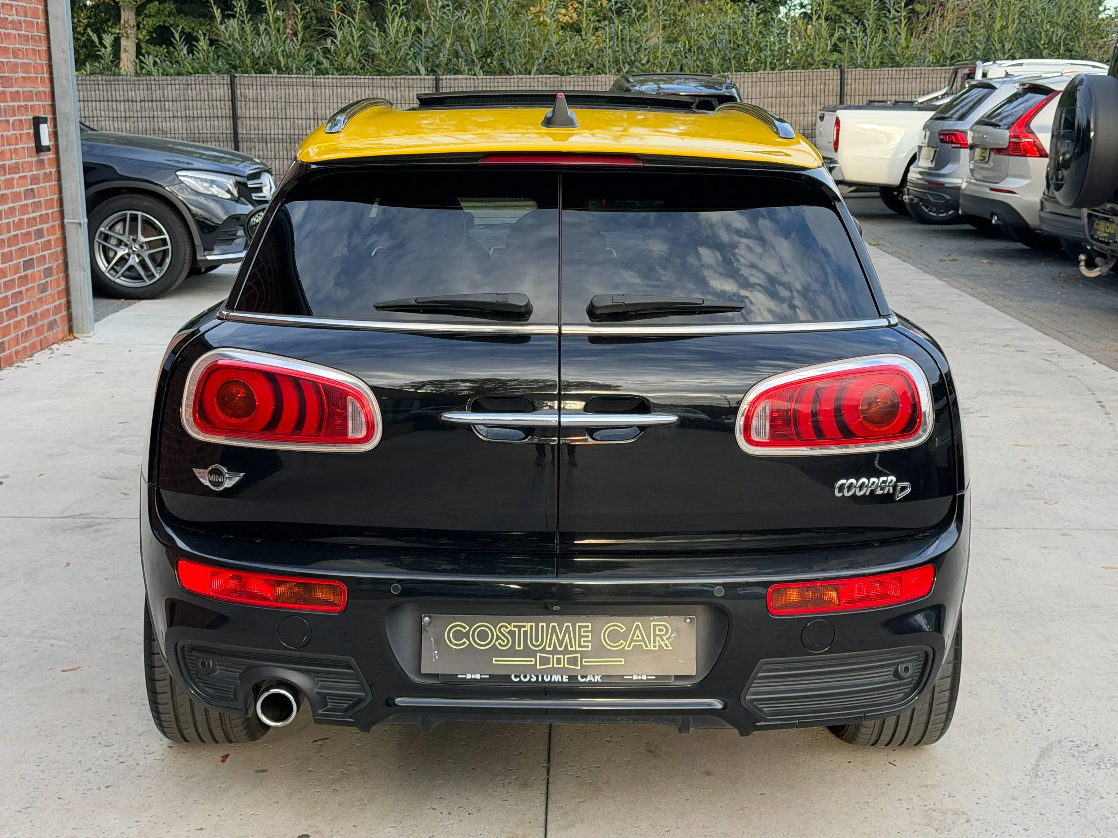 MINI Cooper D Clubman Caméra - H&K - Toit ouvrant - Sg chauff - Affichage tête haute — photo 11