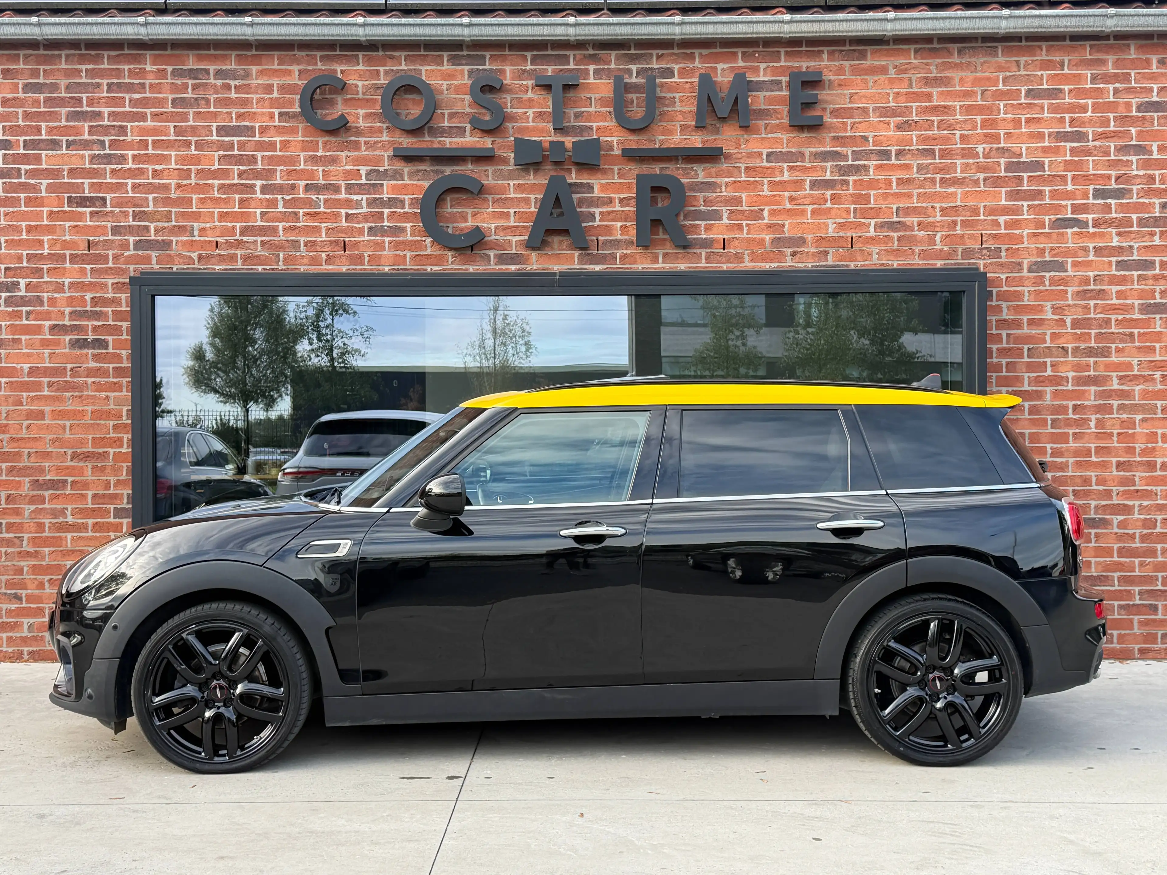 MINI Cooper D Clubman Caméra - H&K - Toit ouvrant - Sg chauff - Affichage tête haute — photo 2