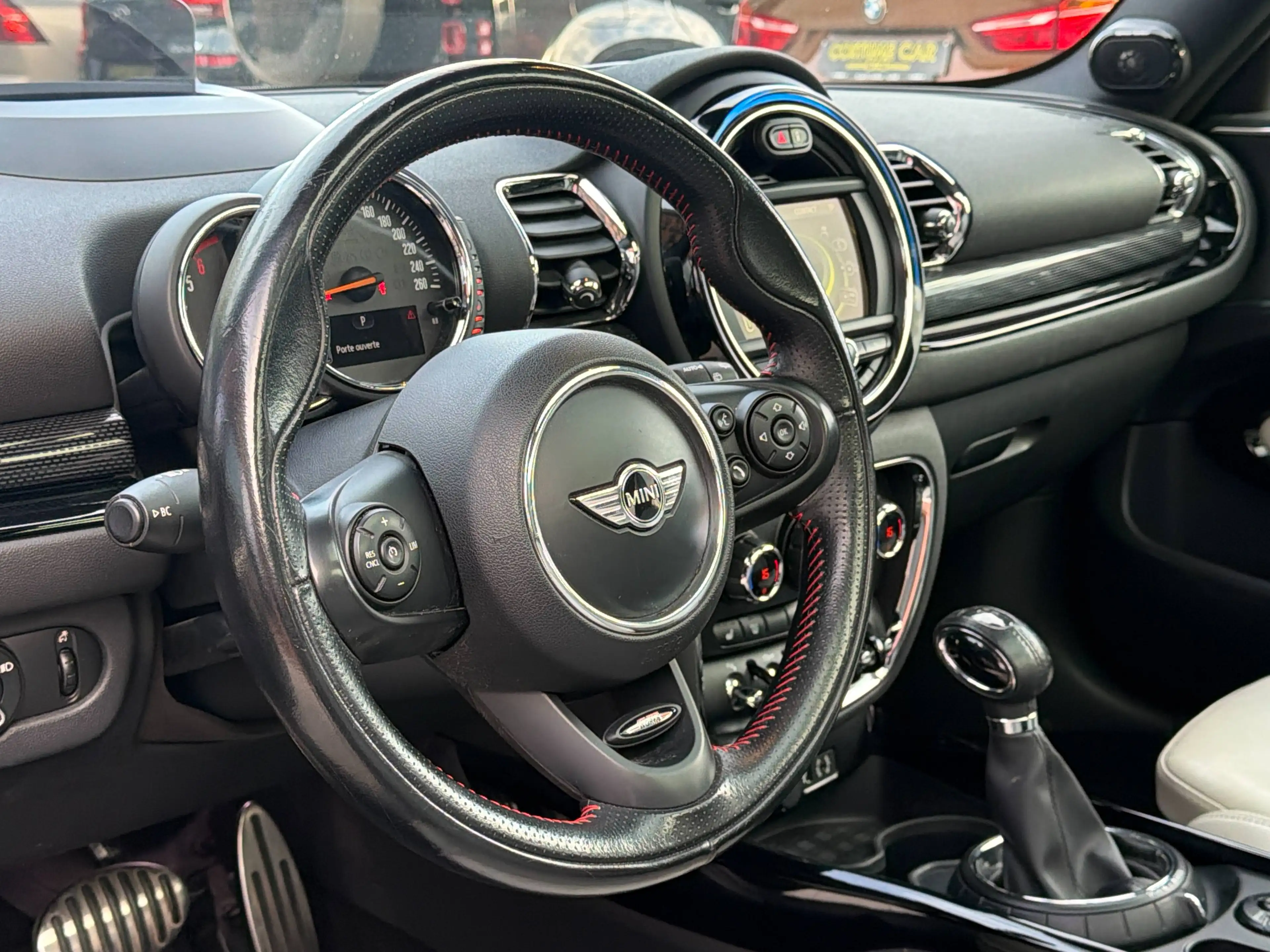 MINI Cooper D Clubman Caméra - H&K - Toit ouvrant - Sg chauff - Affichage tête haute — photo 14