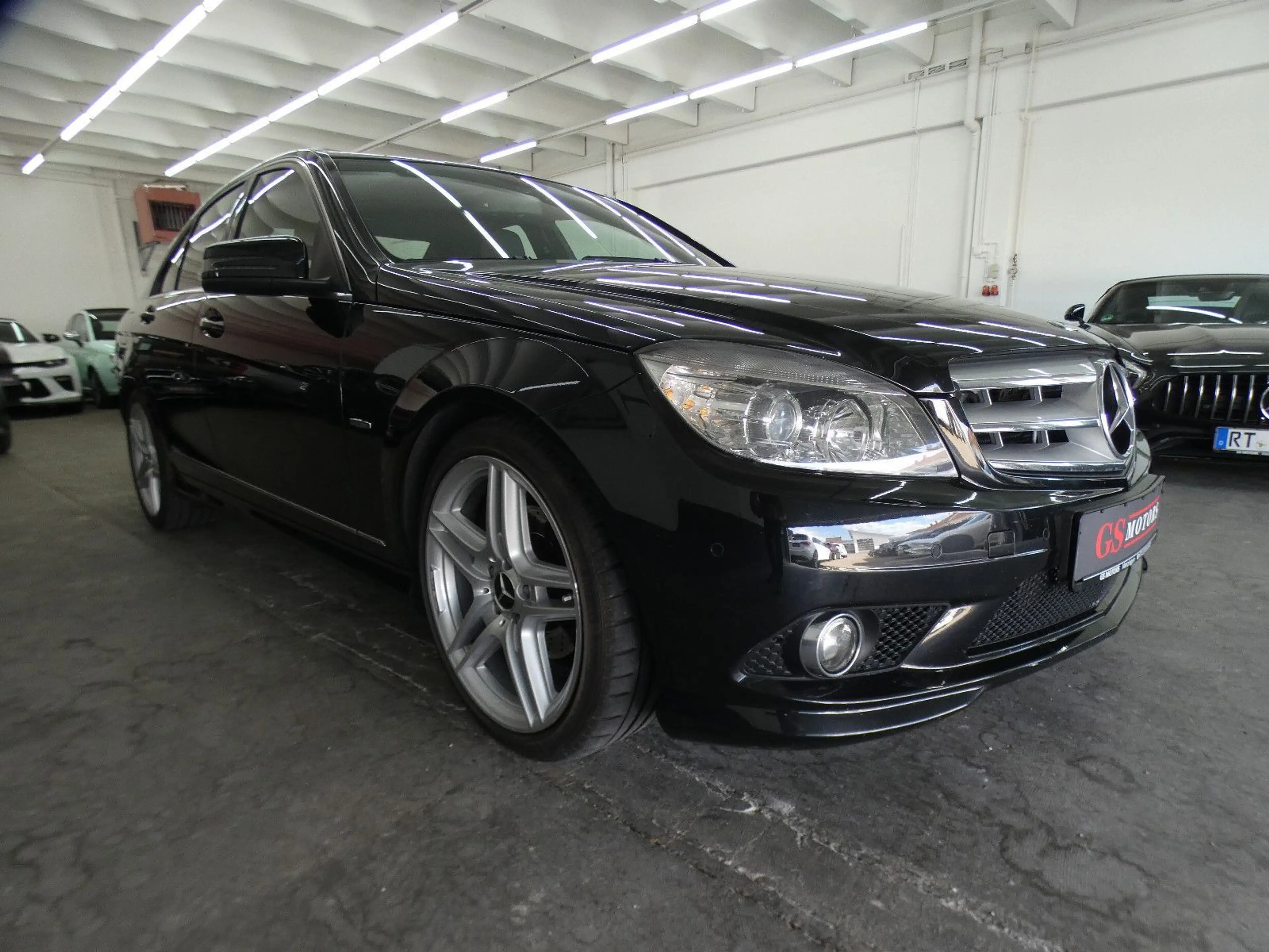 Mercedes-Benz C 250 CGI BE AMG*COMAND*BLUETOOTH*