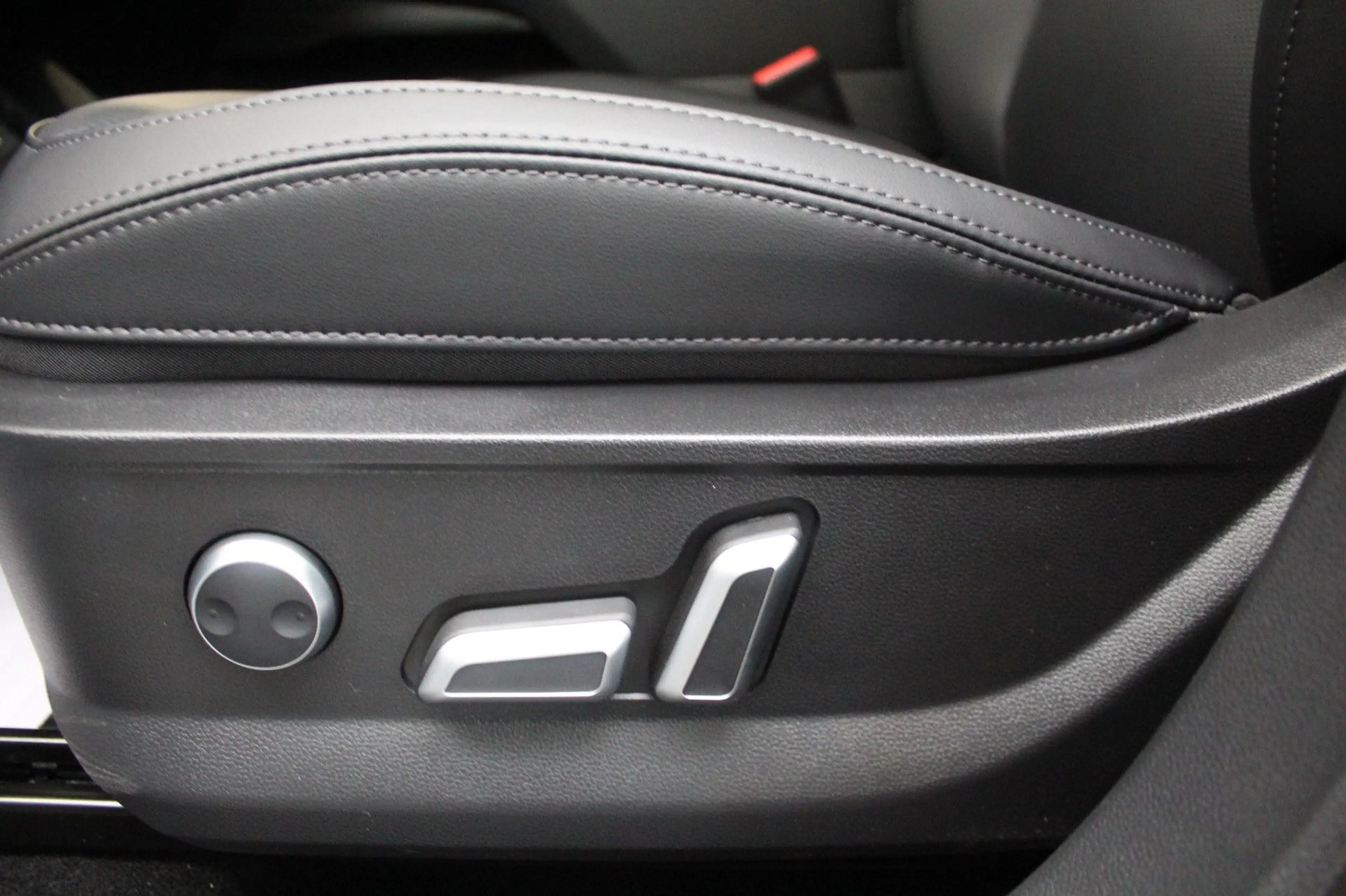 GWM HAVAL H6 Haval H6 Luxury (Leder,Pano,Head Up,Automatik) — photo 11