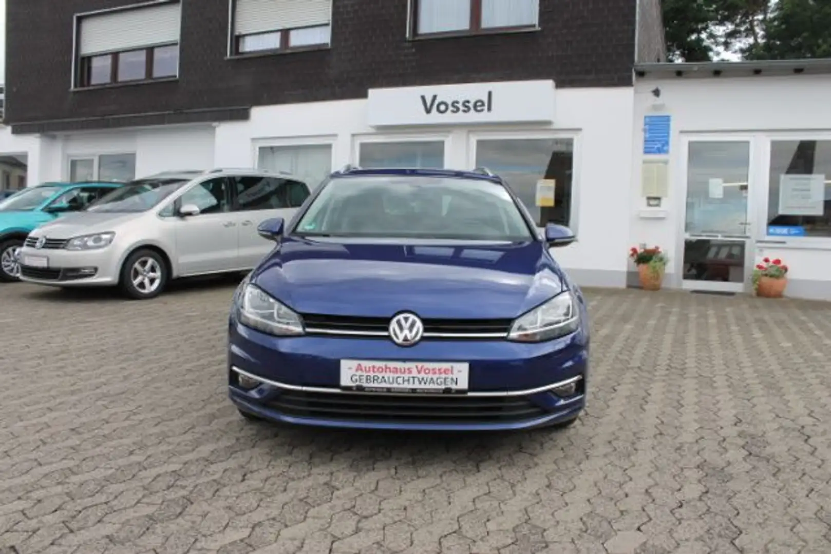 Volkswagen Golf Variant 1.0 TSI OPF Join Bluetooth Navi Klima Blau - 1