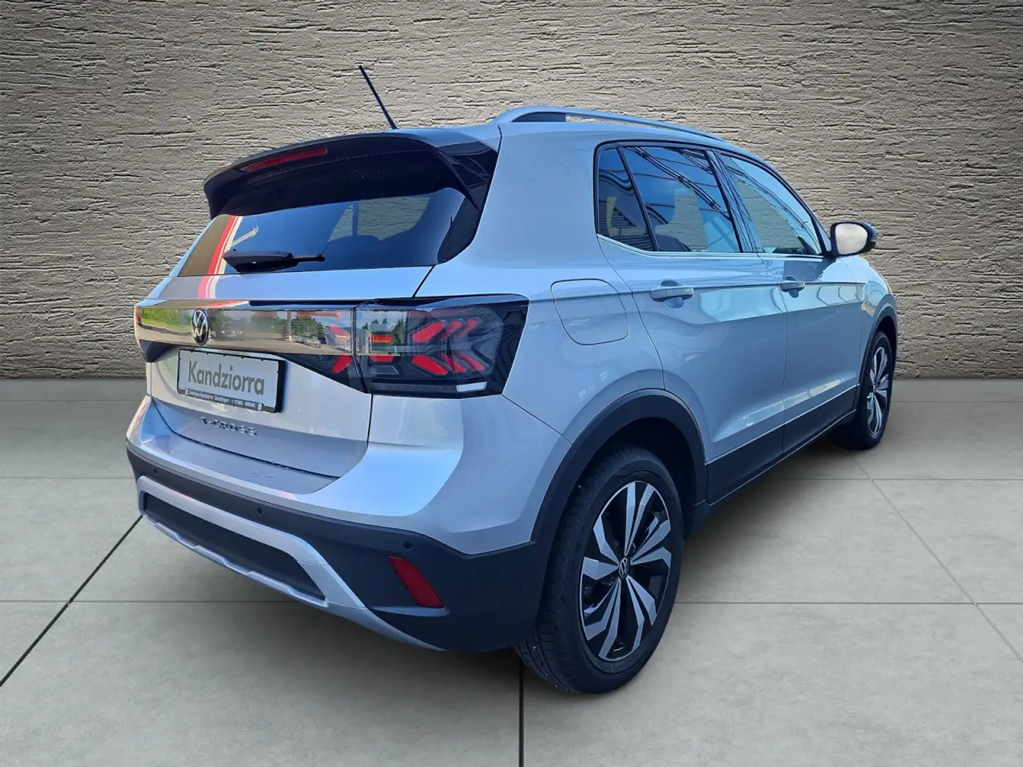 Volkswagen T-Cross 1.0 TSI DSG Style Klima Navi Einparkhilfe Silber - 2