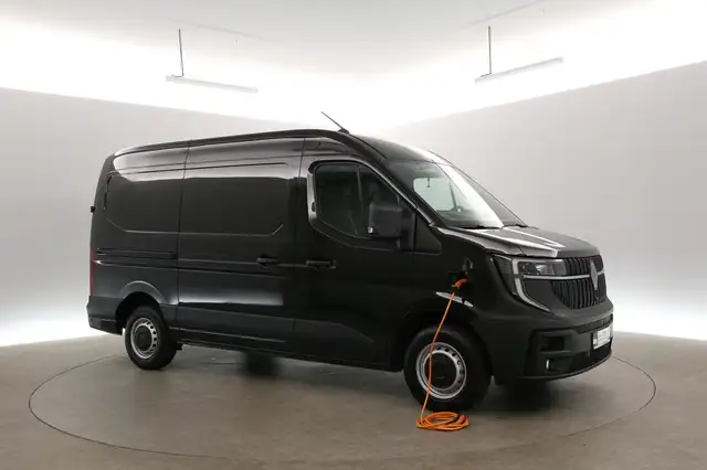 Renault Master view 6