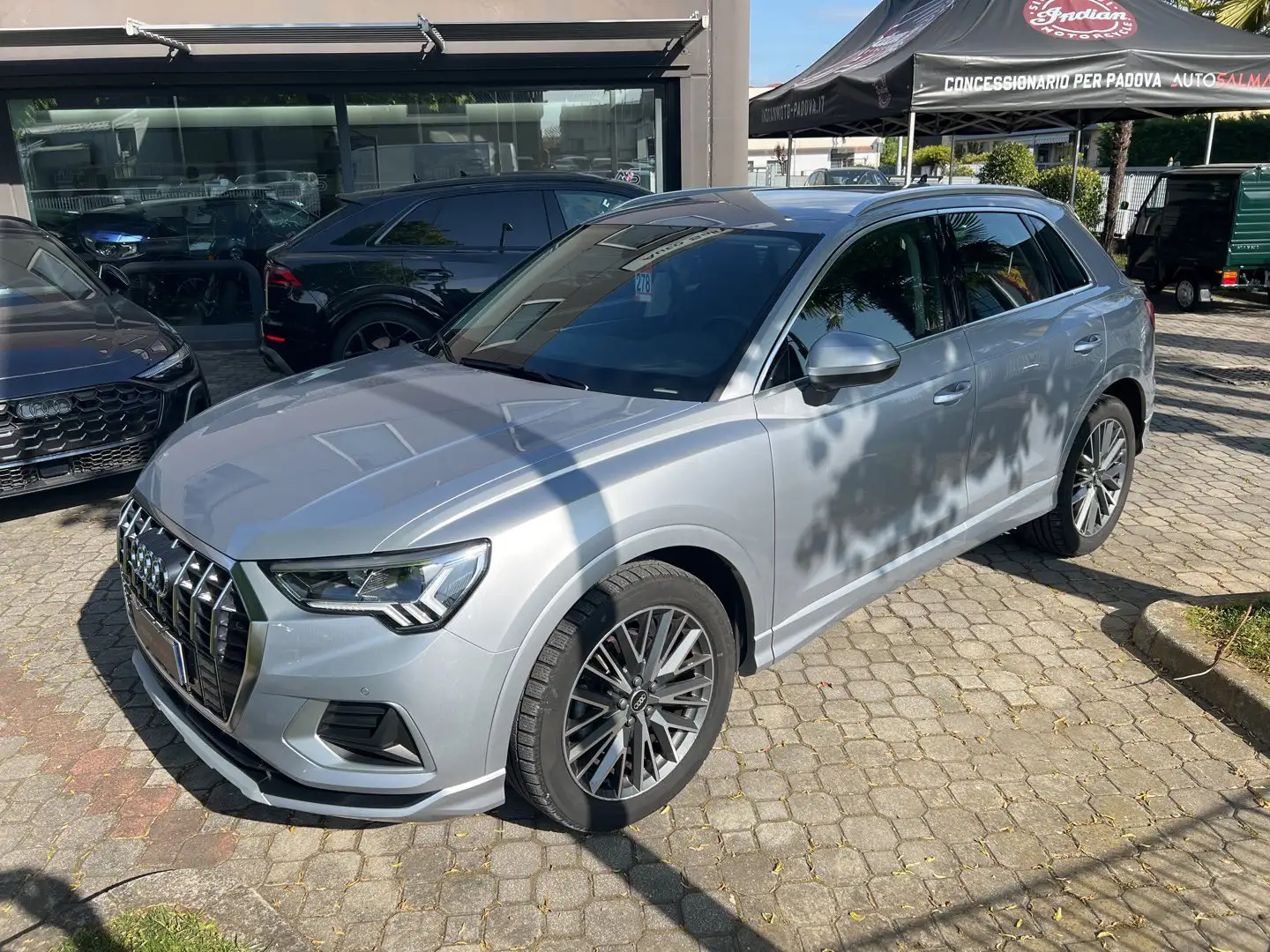 Audi Q3 35 TDI S tronic Business Advanced Argento - 1