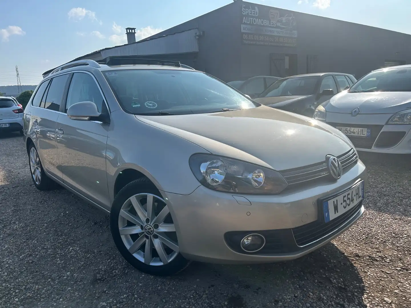 Volkswagen Golf Comfortline BMT Beige - 1