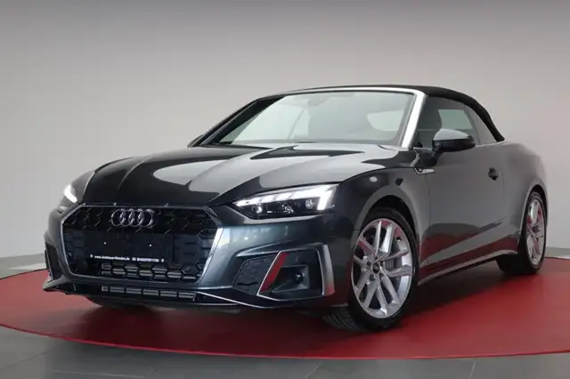 Audi A5 view 4