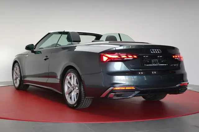 Audi A5 view 5