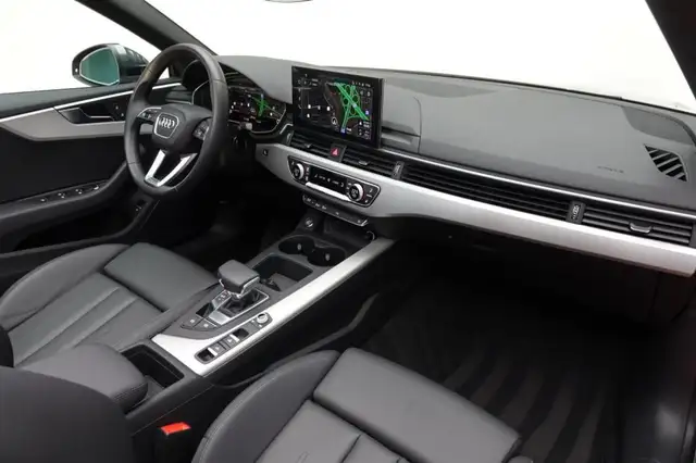 Audi A5 view 9