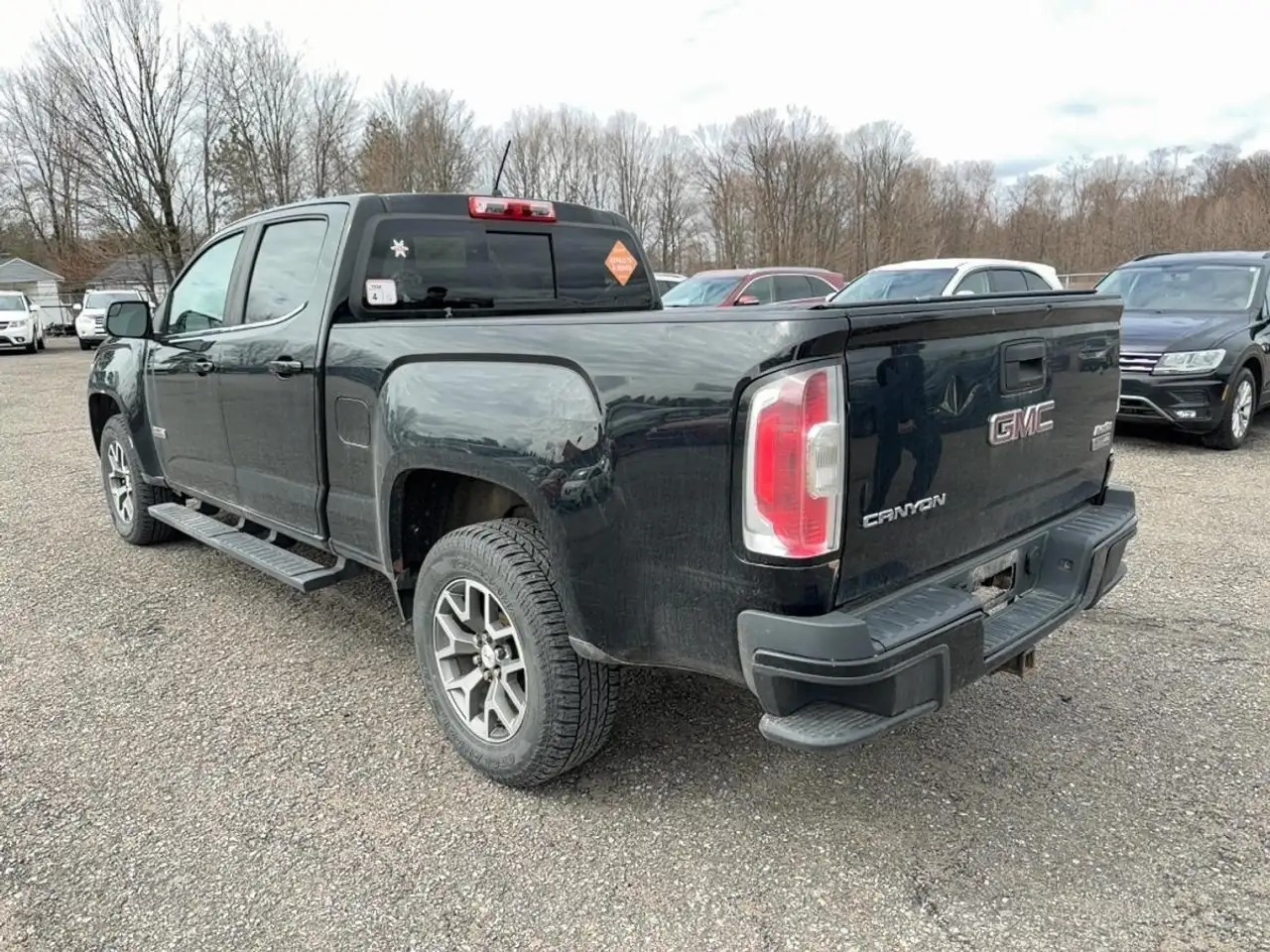 GMC Canyon снимка GMC Canyon