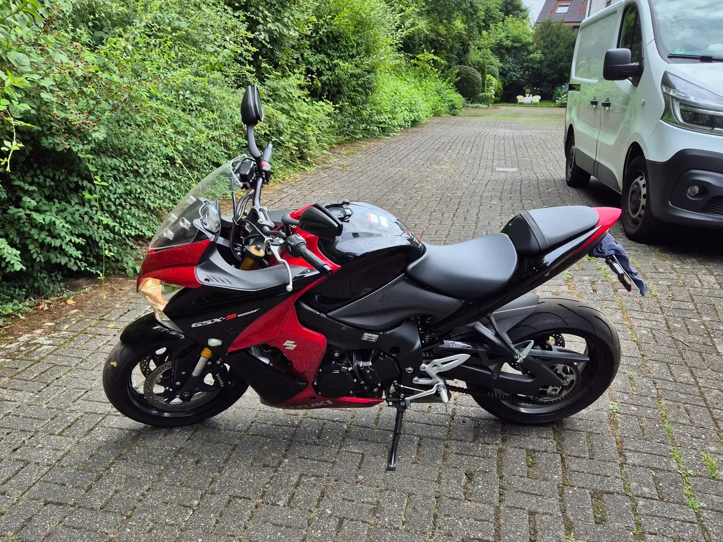 Suzuki GSX-S 1000 1000 F Rojo - 2