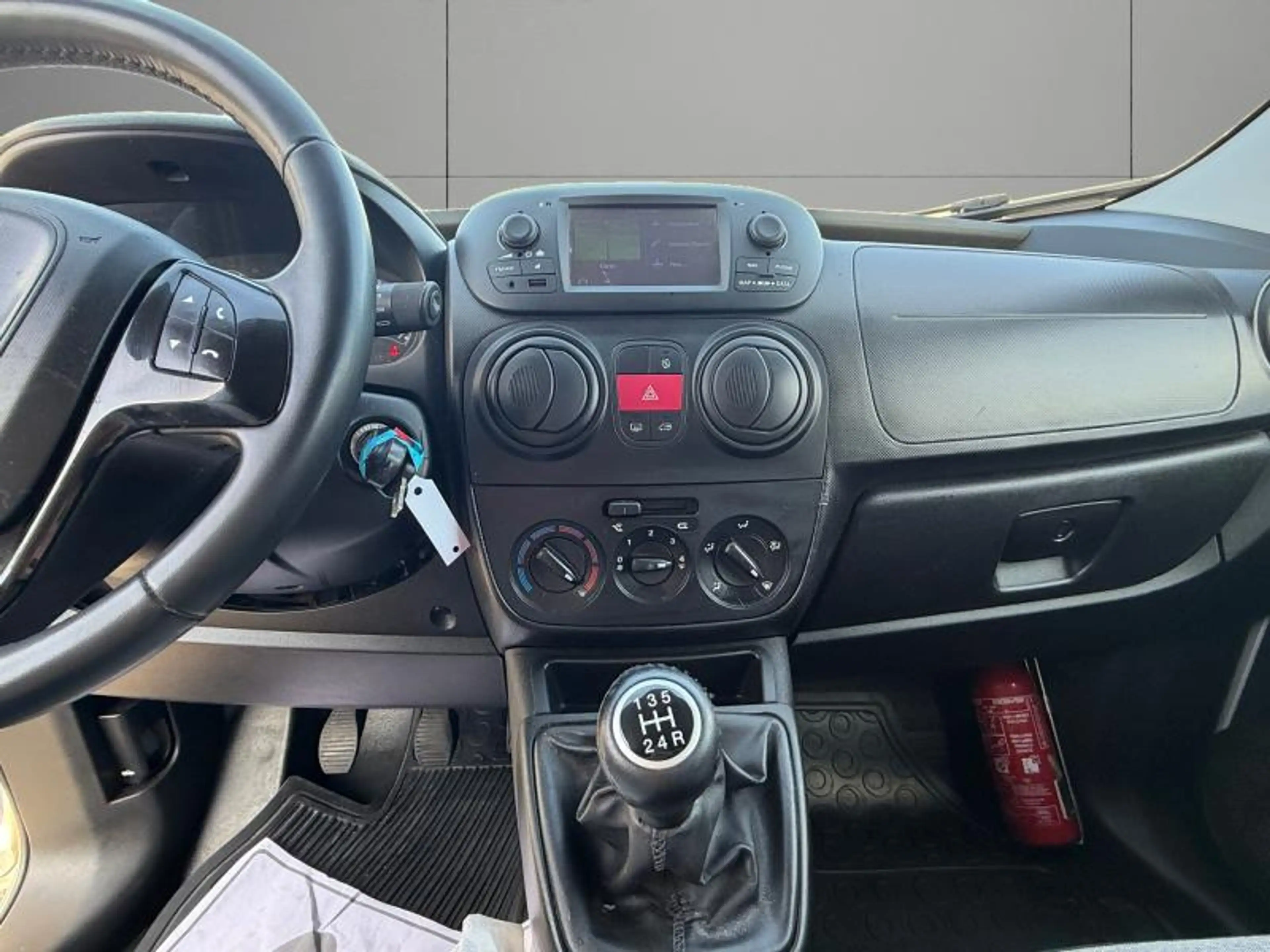 Fiat Fiorino 1.2 80cv 2 pl gris 09/20 Airco Capteurs GPS — photo 13
