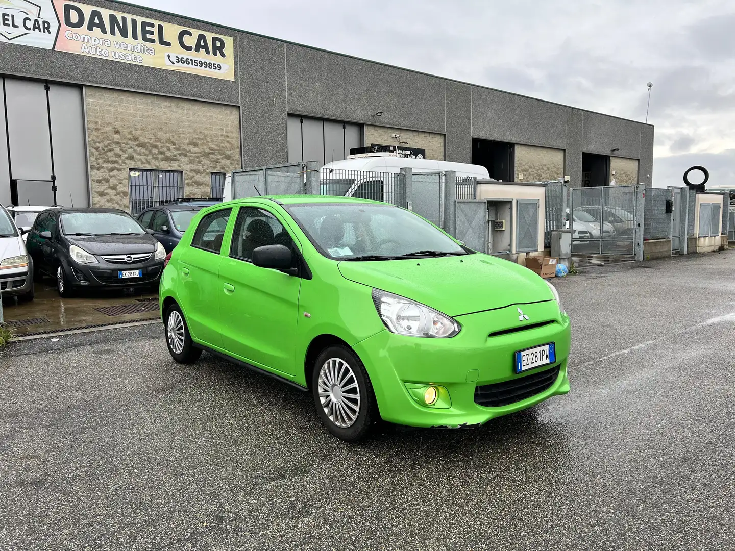 Mitsubishi Space Star Space Star 1.0 cleartec Intense Gpl Verde - 2