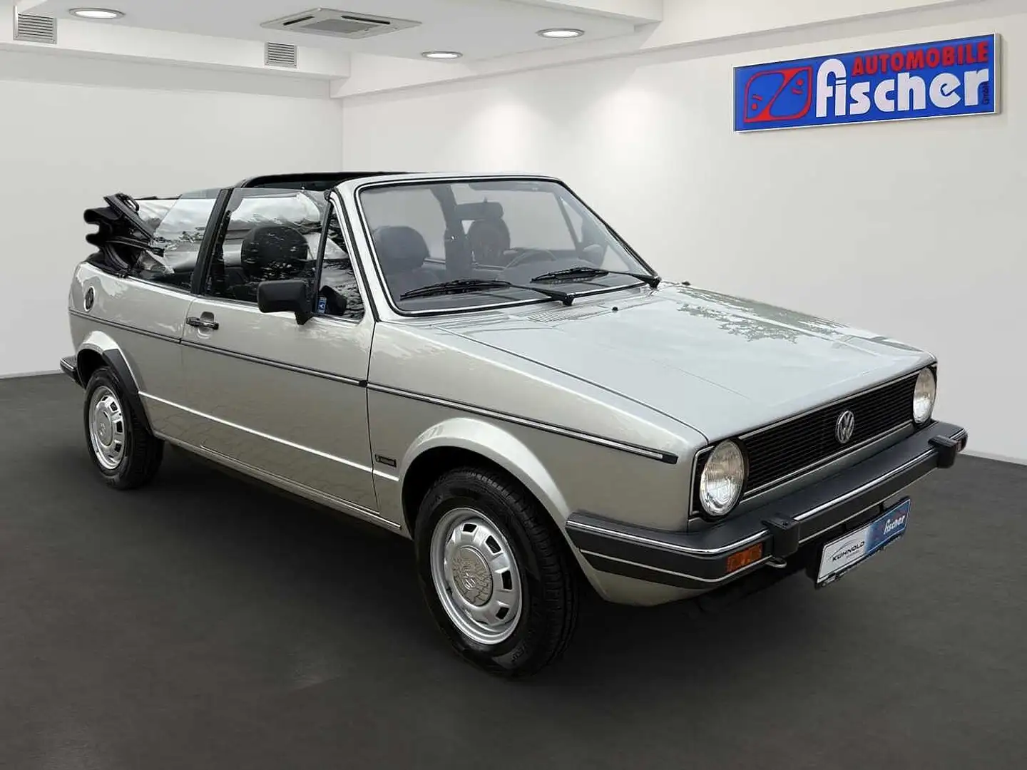 Volkswagen Golf Cabriolet Gris - 2