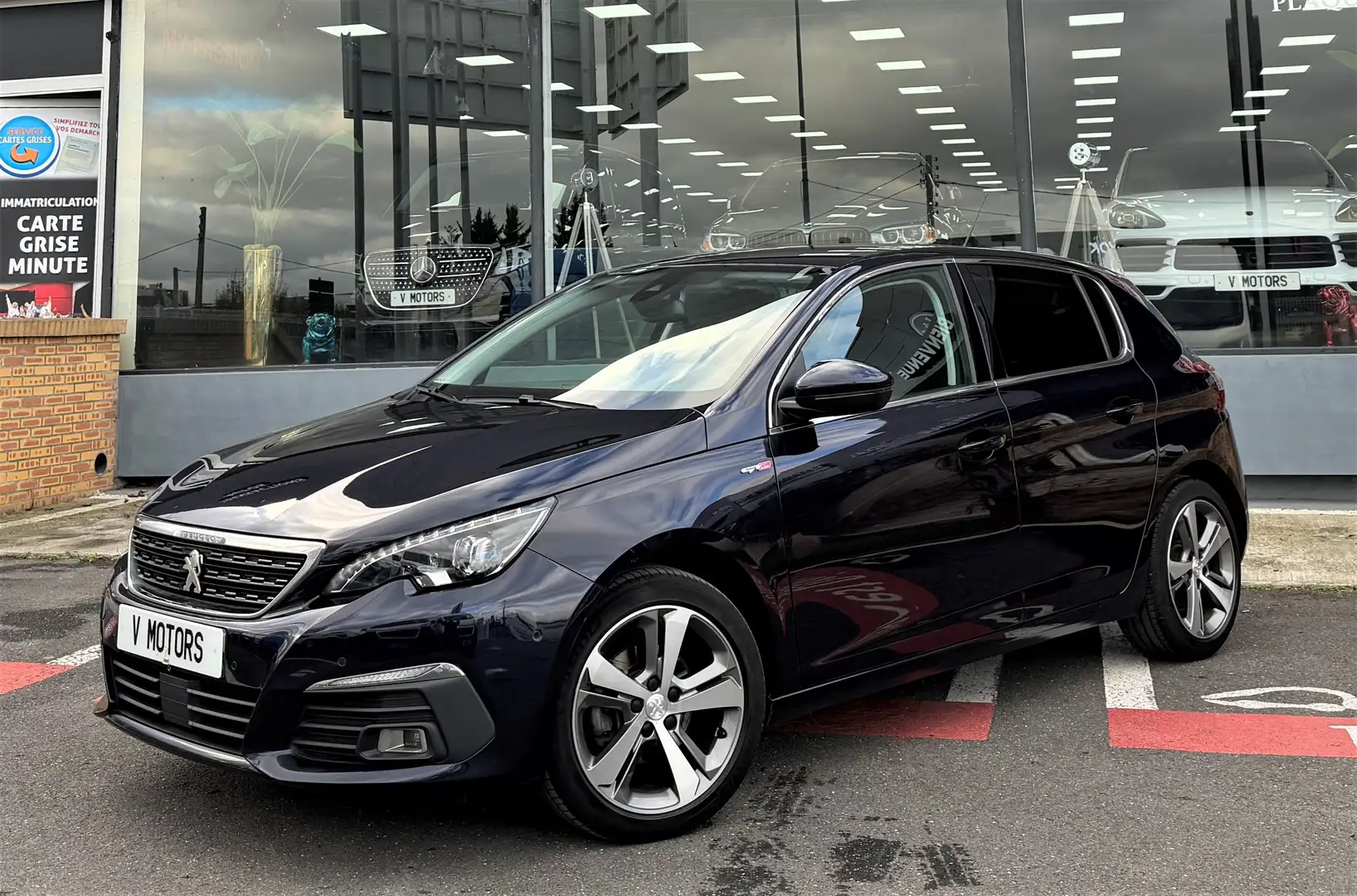 Peugeot 308 308 HDi 130 S&S Allure Auto EAT8 Design' 1er Main Bleu - 1