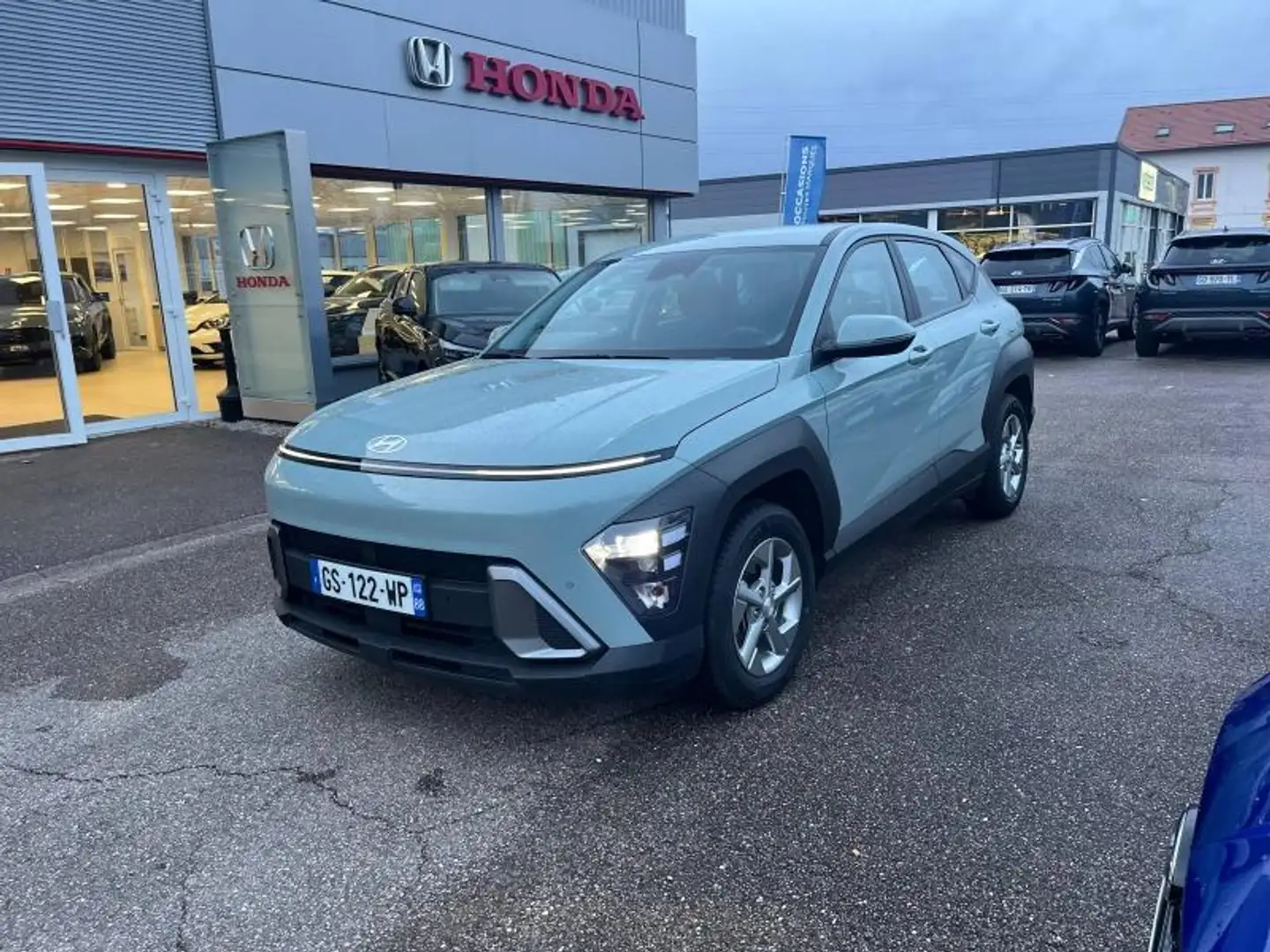 HYUNDAI Kona