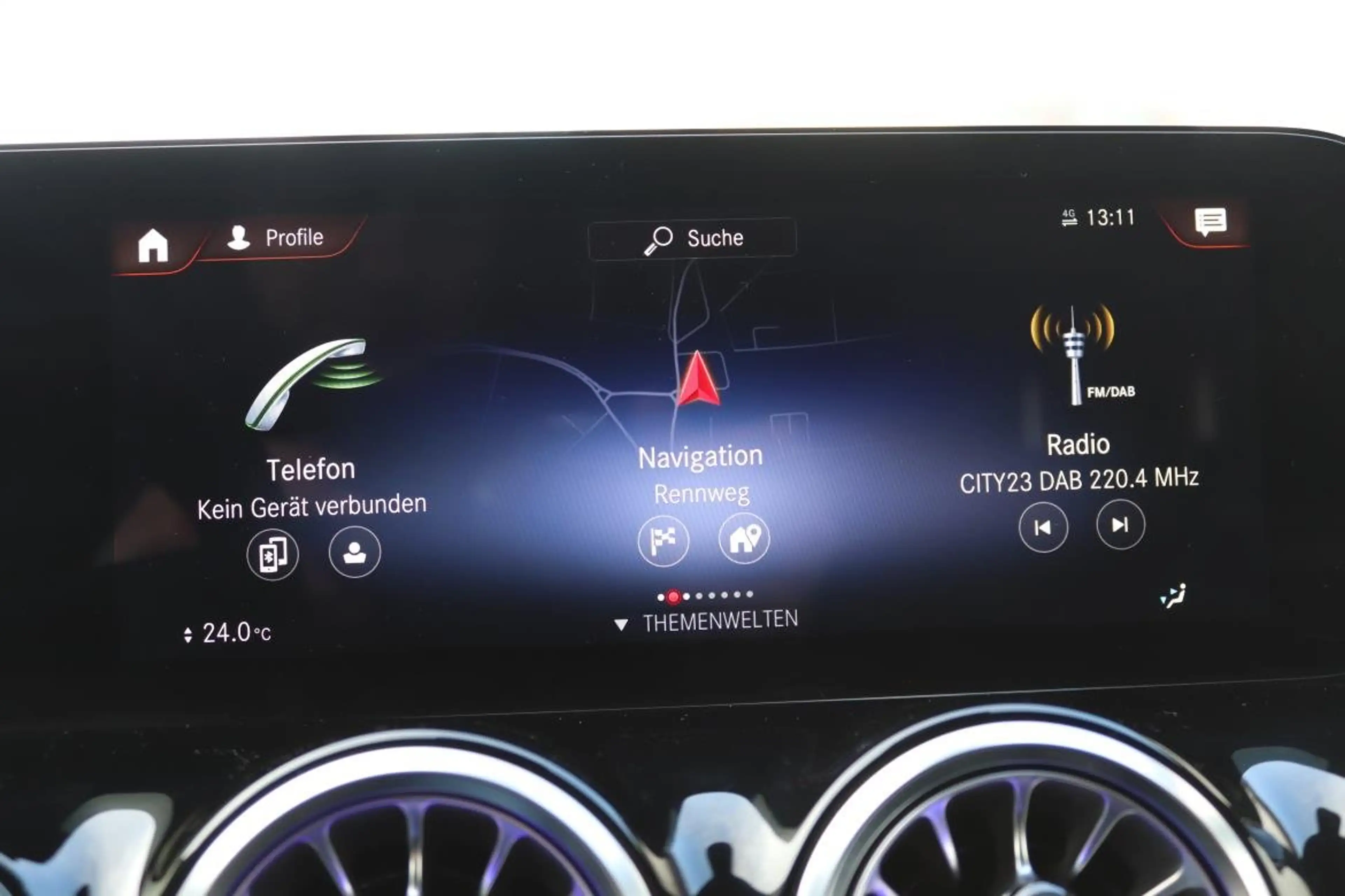 Mercedes-Benz EQA 300 EQA 300 4MATIC 66,5kWh Aut. — photo 13