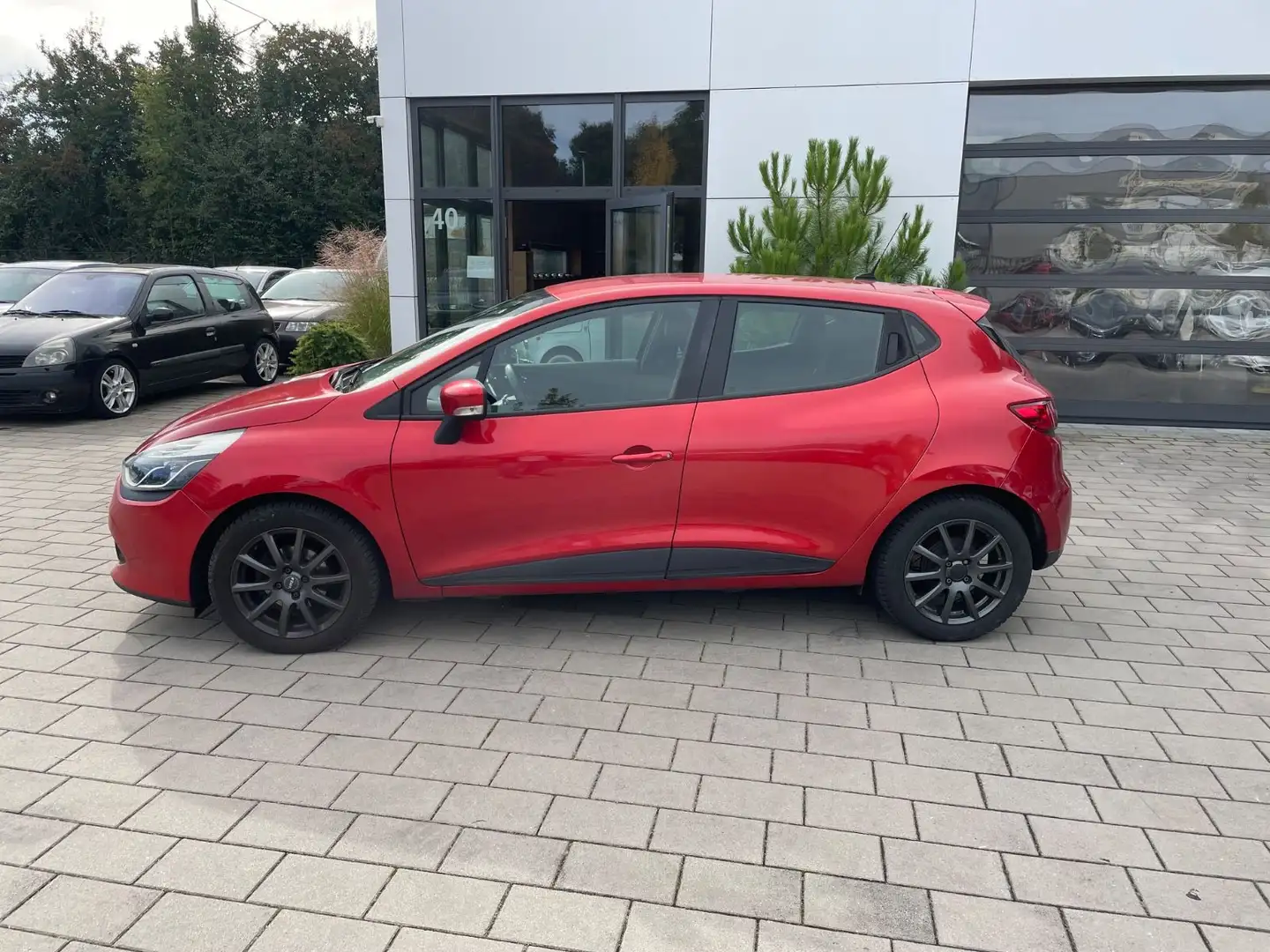 Renault Clio IV Dynamique 0.9 Klima PDC eFH Euro5 Rouge - 2