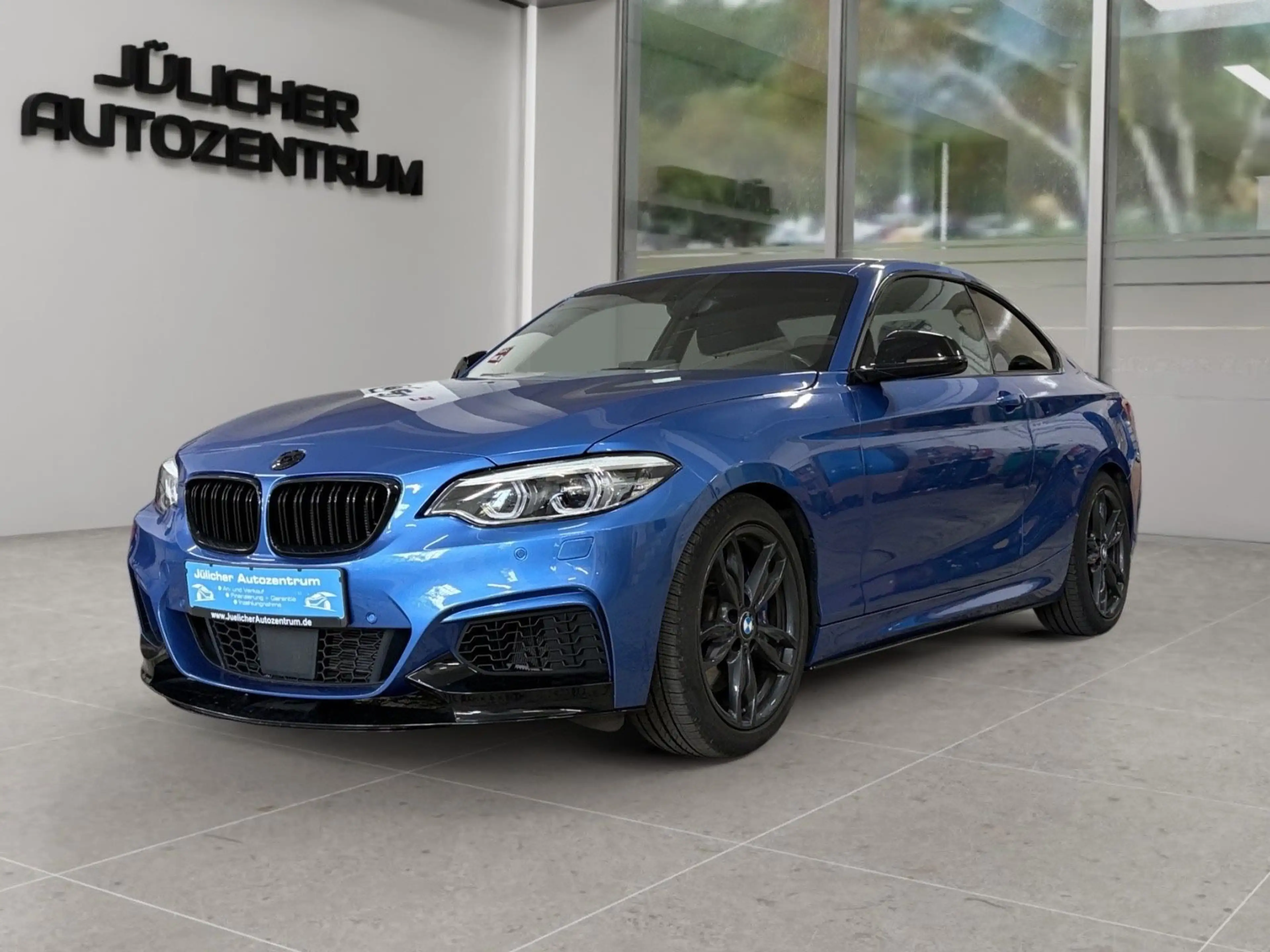 BMW 240 Coupe Aut., Inspektin + Tüv/Au Neu — photo 6