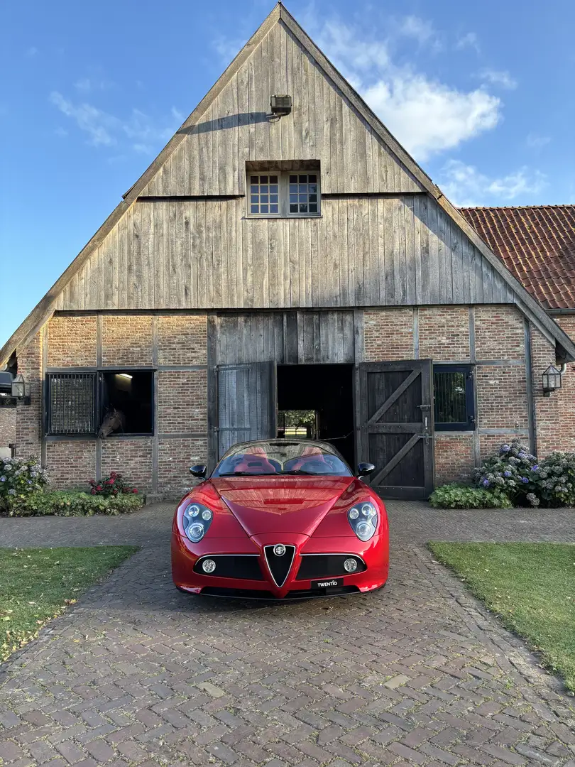 Alfa Romeo 8C Competizione Spider 4.7 V8 low km Rood - 2