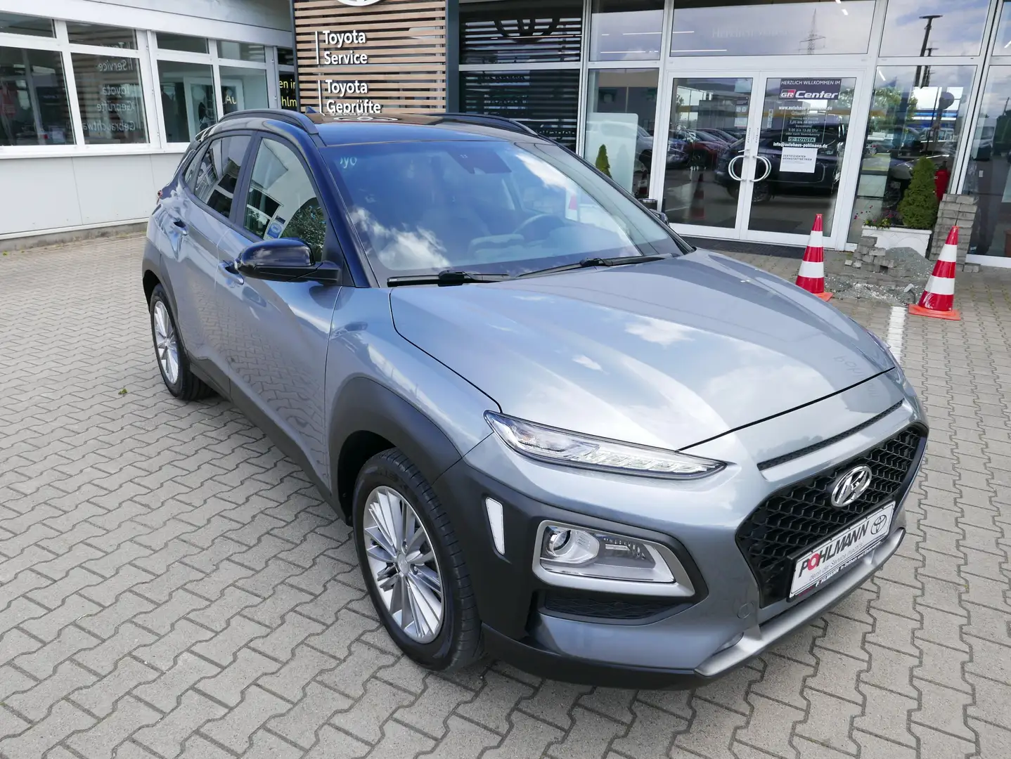 Hyundai KONA 1.6 DCT LED*SH*GRA*DAB*KAMERA*NAVI Gris - 2