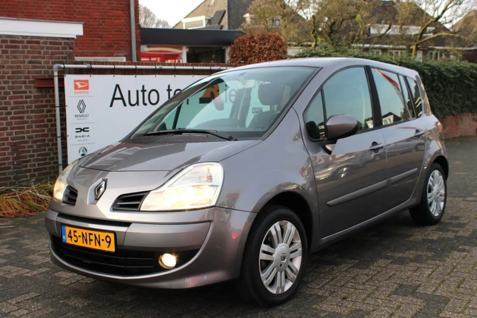 Renault Modus (Grand)  1.6i 16V Exception AUTOMAAT Grijs - 1