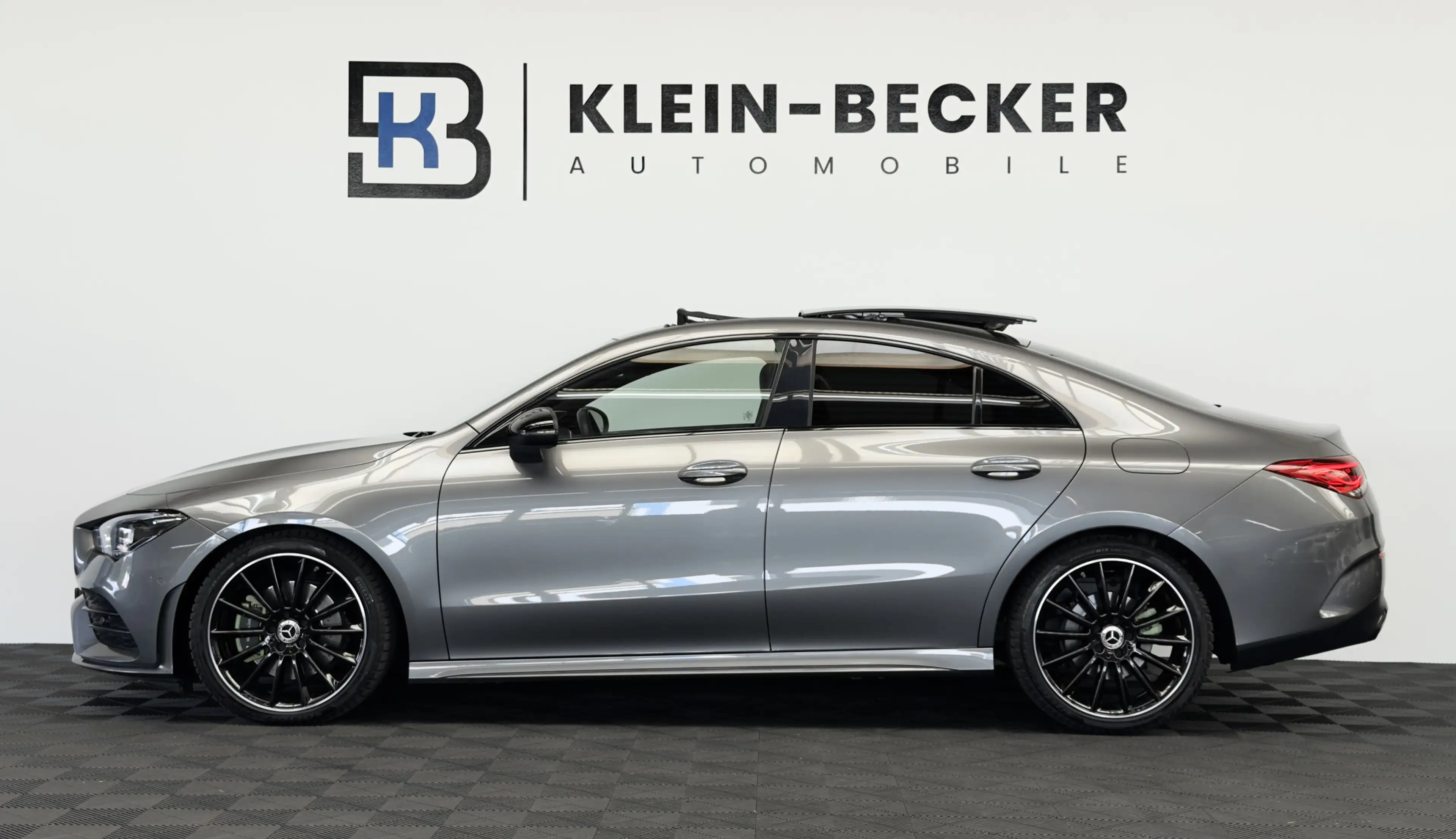 Mercedes-Benz CLA 220 AMG 4Matic *Pano*Burmester*MBUX*Kamera* — photo 6