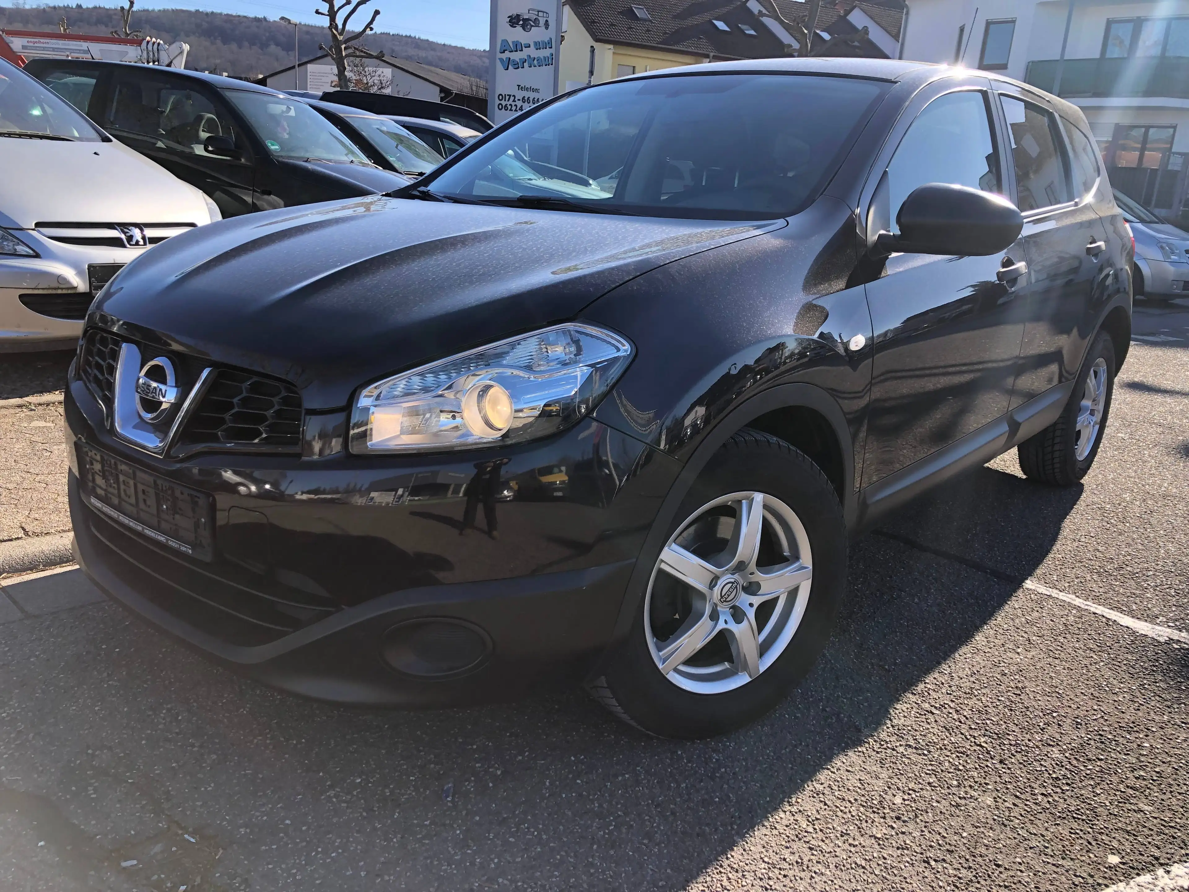 Nissan Qashqai+2 Qashqai 2 1.5 dCi DPF acenta Klima 7 Sitze Neue Tüv
