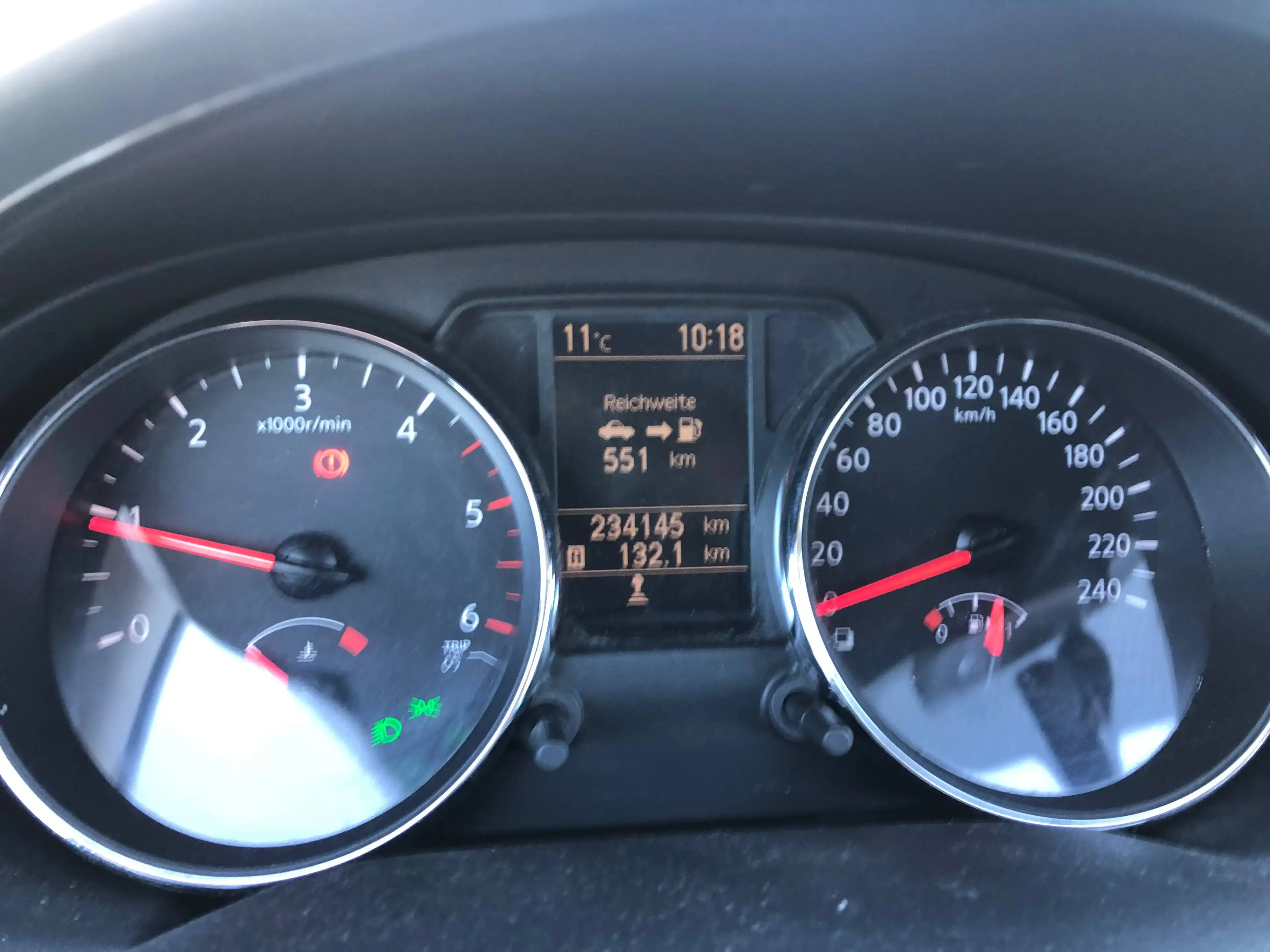 Nissan Qashqai+2 Qashqai 2 1.5 dCi DPF acenta Klima 7 Sitze Neue Tüv — photo 15