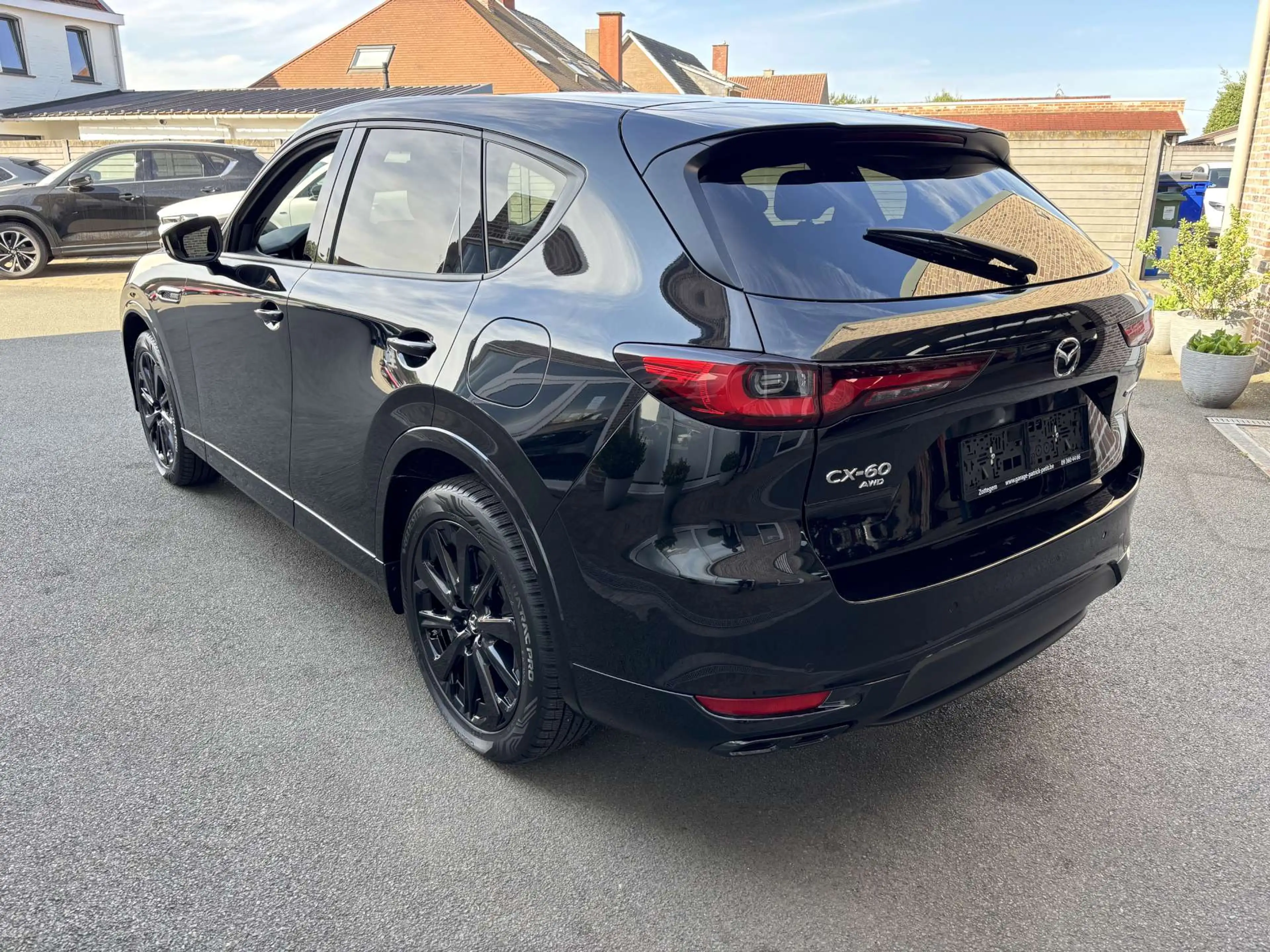 Mazda CX-60 CX-60 2.5 PHEV AWD Homura Plus / Open dak / Trekhaak — photo 4