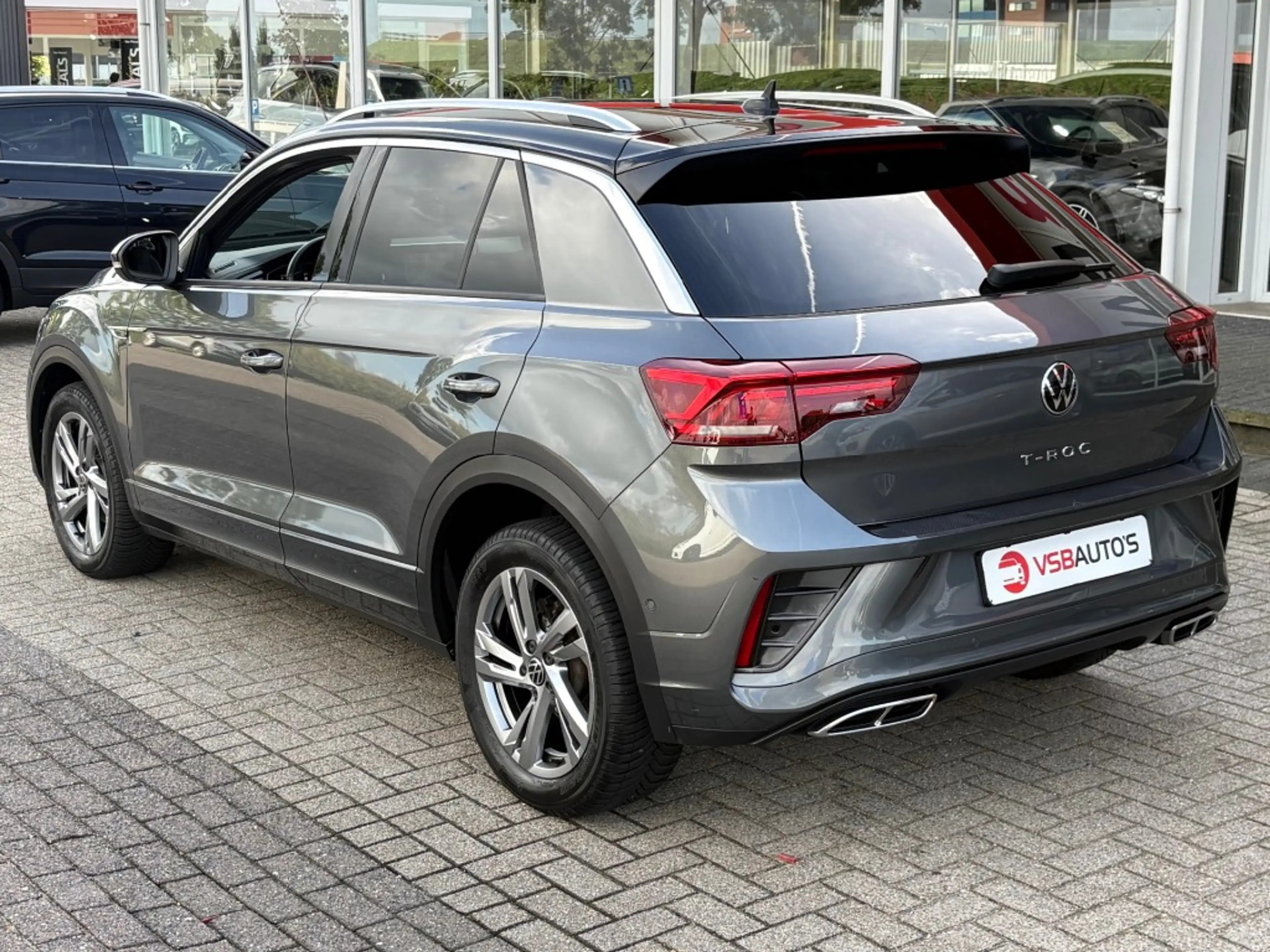 Volkswagen T-Roc 1.5 TSI ACT. 150PK AUT. FACELIFT R-LINE LED NAVI C — photo 3