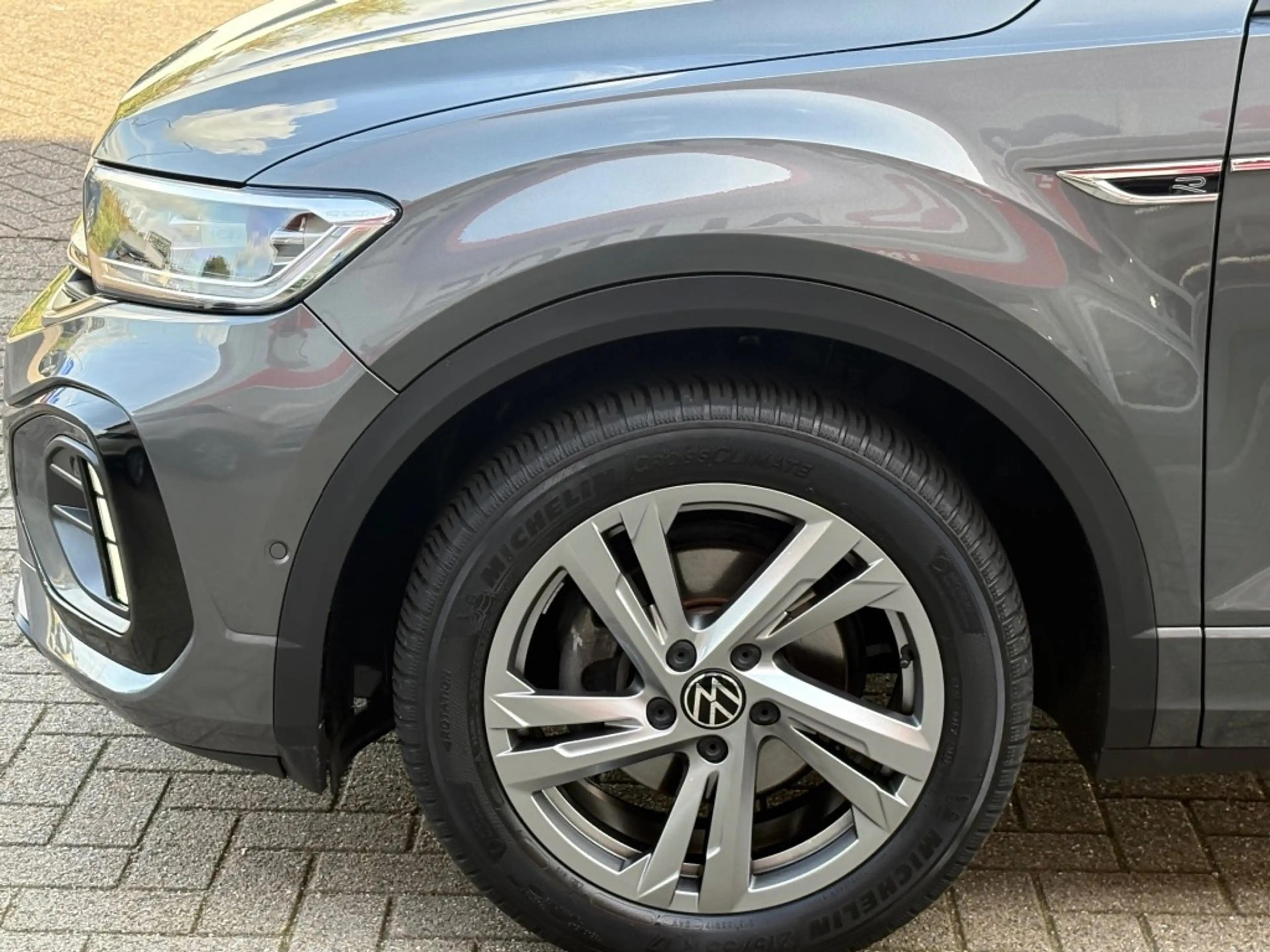 Volkswagen T-Roc 1.5 TSI ACT. 150PK AUT. FACELIFT R-LINE LED NAVI C — photo 24