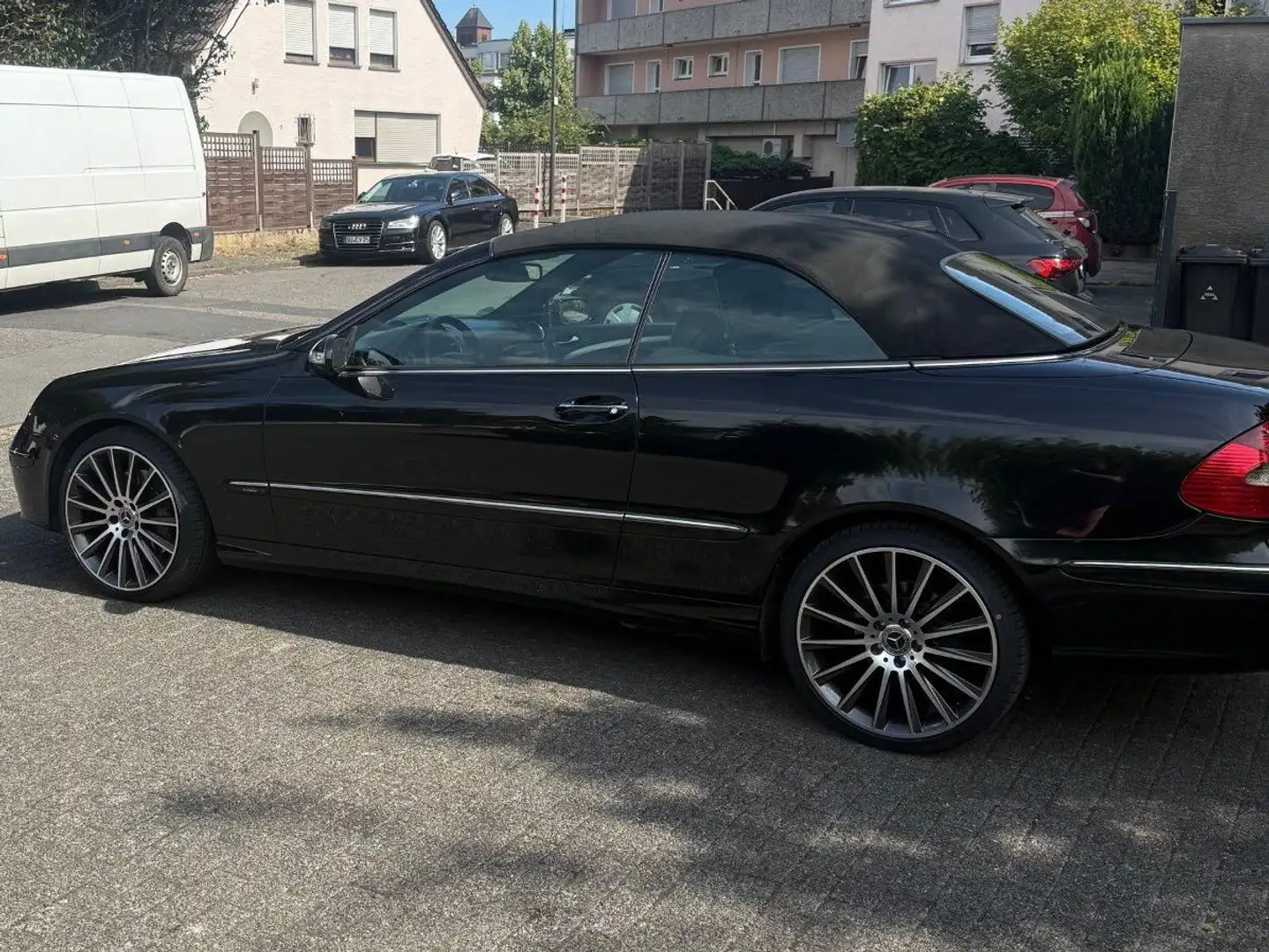 Mercedes-Benz CLK 320 CLK Cabrio 320 CDI 7G-TRONIC Avantgarde DPF Noir - 2