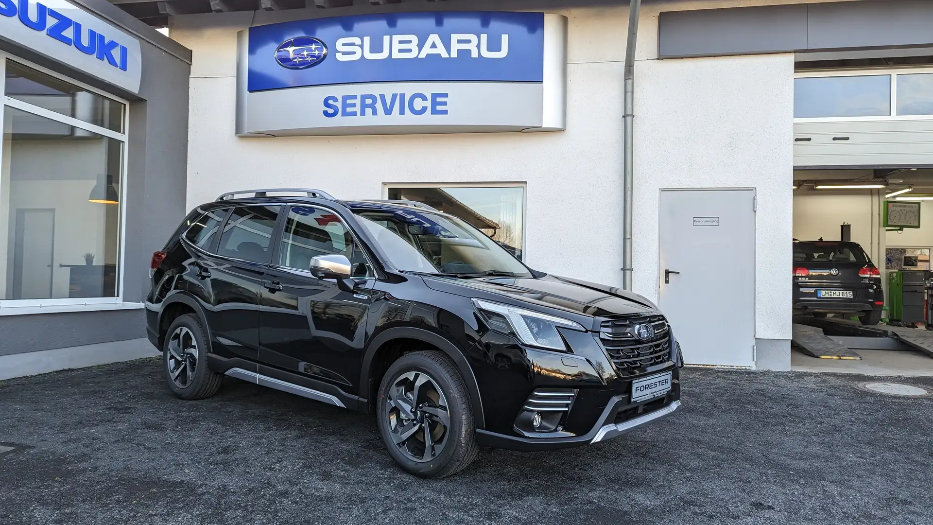 Subaru Forester 2.0ie Lineartronic Platinum Schwarz - 1