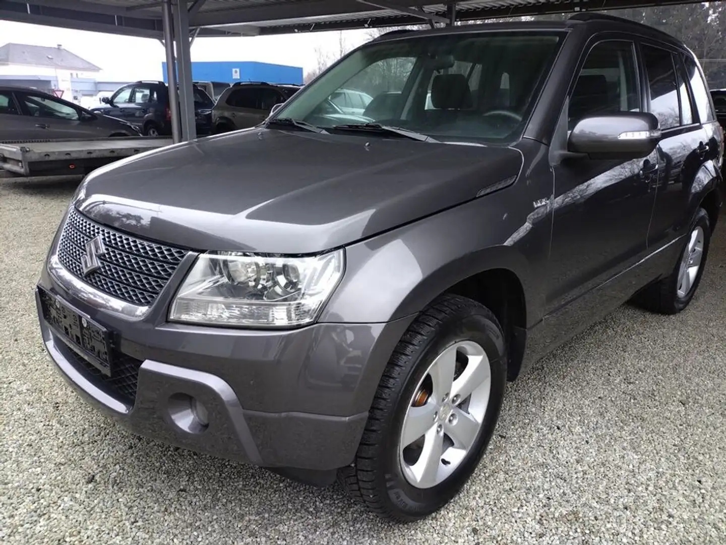 Suzuki Grand Vitara Grand 1,9 Deluxe DDiS !Serviceheft/1.Bes.! Grau - 1