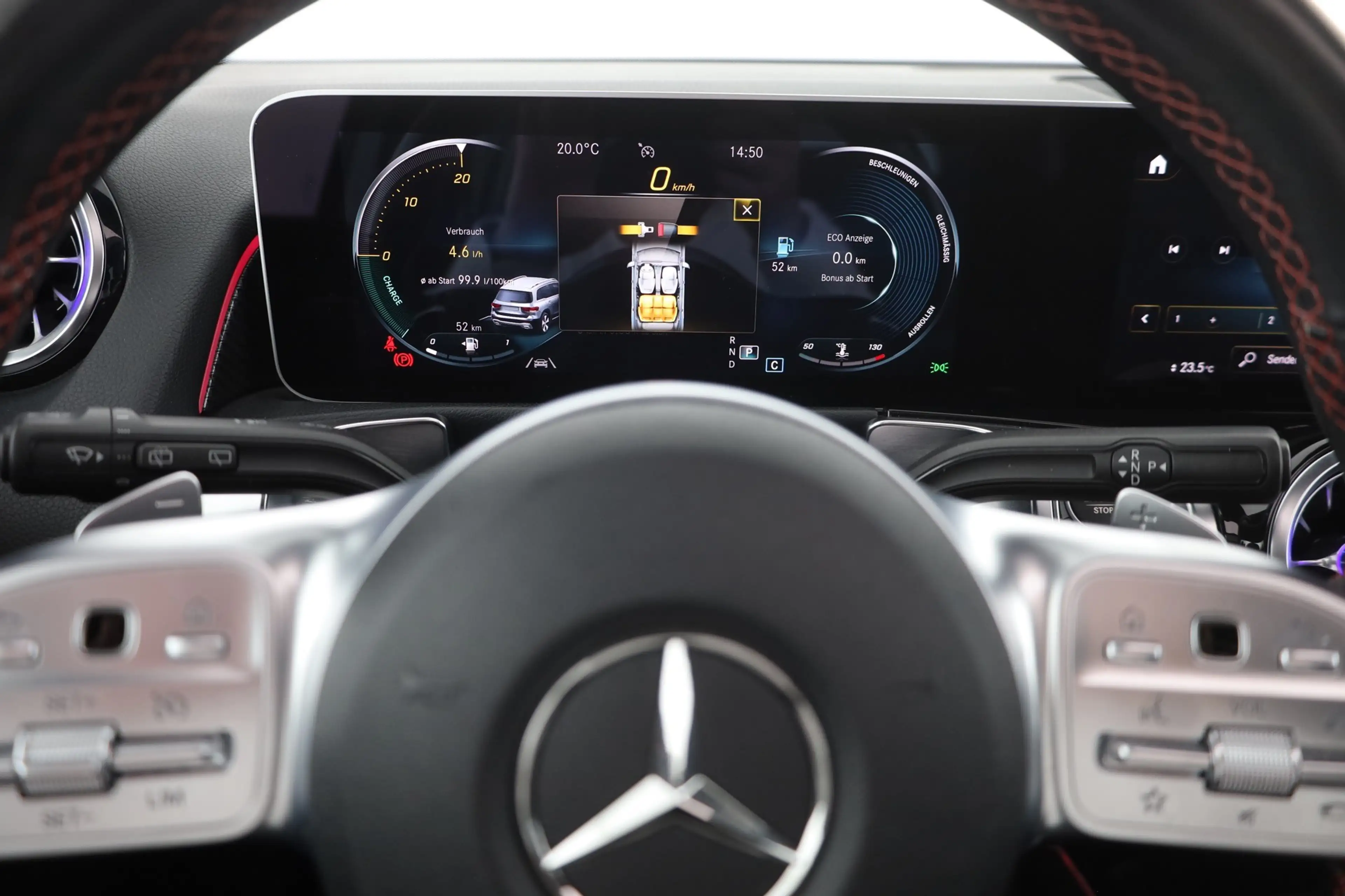 Mercedes-Benz GLB 250 AMG Line 4 Matic LED Navi Panorama DAB — photo 11