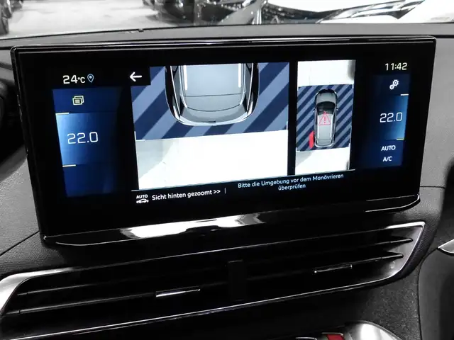 Peugeot 3008 view 8