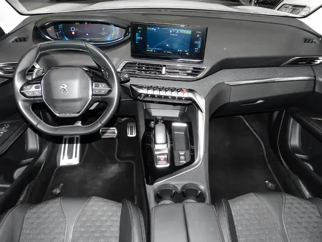 Peugeot 3008 view 6