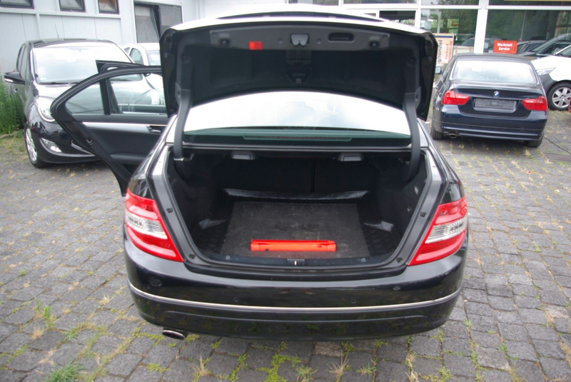 Mercedes-Benz C 250 C Limousine C 250 CGI BlueEfficiency — photo 7