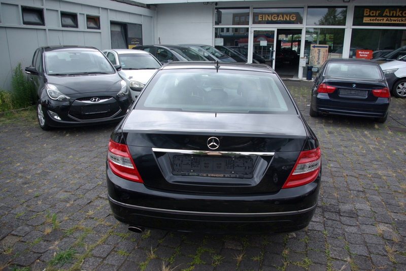 Mercedes-Benz C 250 C Limousine C 250 CGI BlueEfficiency — photo 4