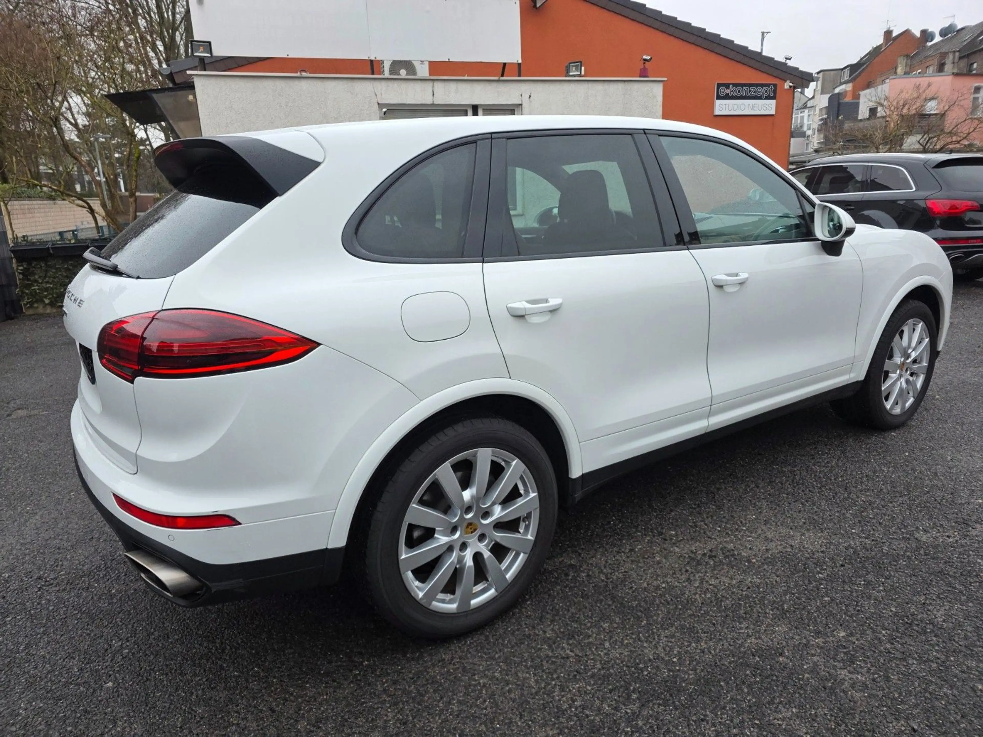 Porsche Cayenne Diesel Platinum Edition 1Hand-MwSt. — photo 4